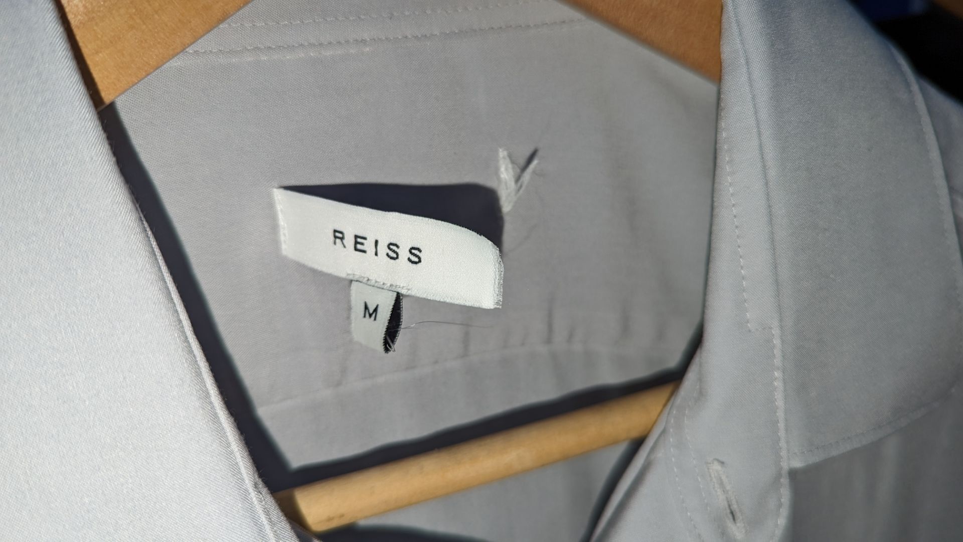 4 assorted men's tops by Adidas, Reiss, Folk & others. NB the hangers used to display these garment - Image 9 of 11