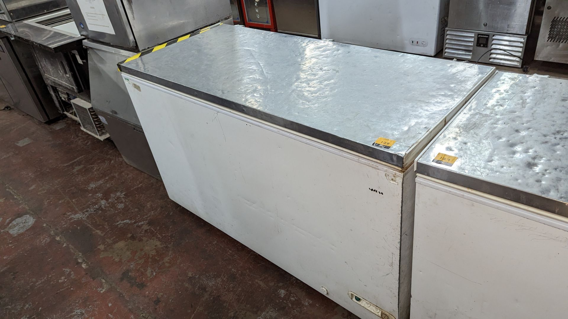 Chest freezer with stainless steel topped lid, approximately 150cm long - Image 5 of 5