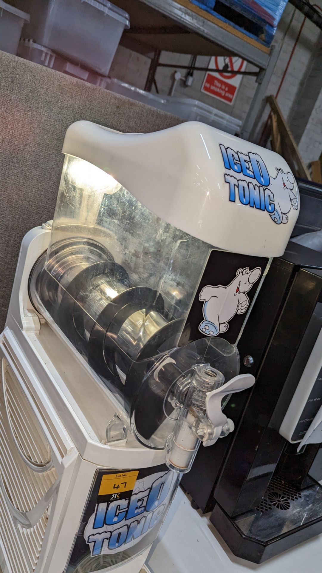 2019 slush drink machine, branded Iceotonic. We cannot find a date of manufacture plaque on the mac - Image 5 of 8