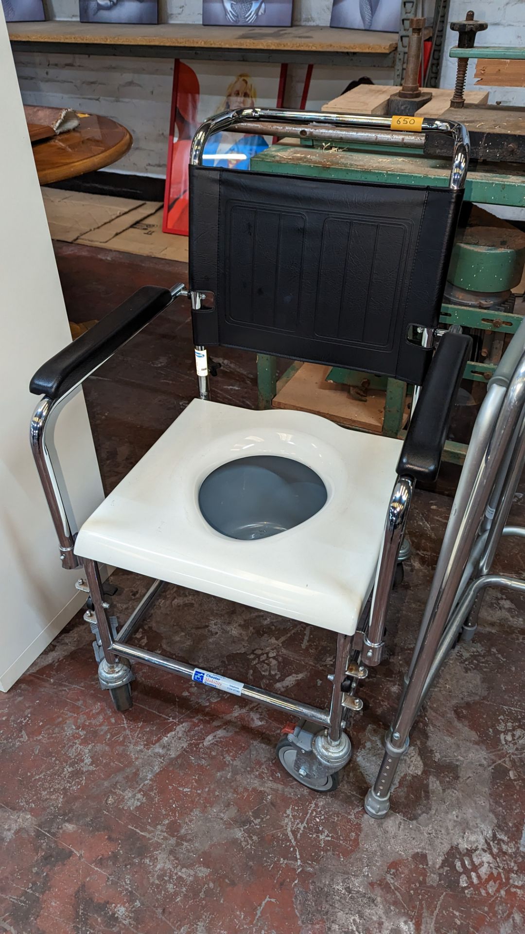 Mobile commode chair plus 2 mobile walking frames - Image 3 of 6