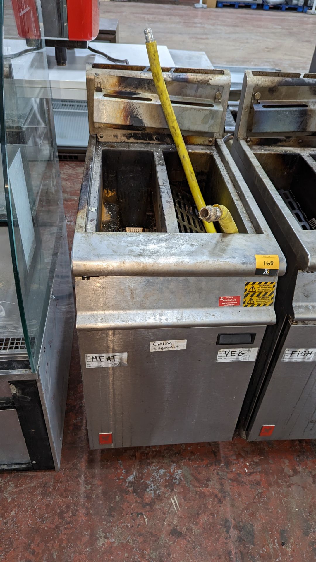 Stainless steel floor standing twin well fryer - Image 2 of 6