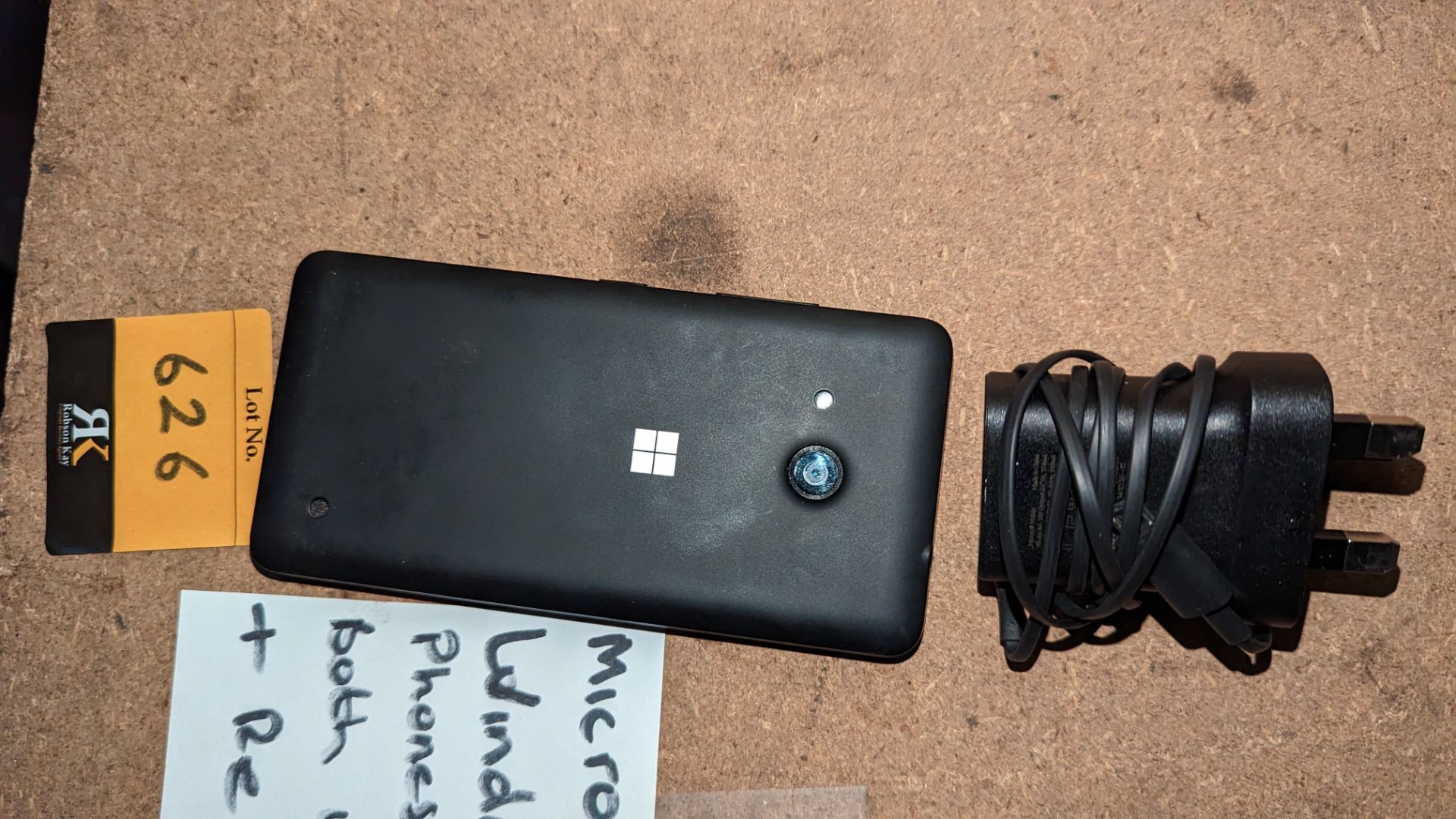 Microsoft Windows mobile phone including charger with cable - Image 5 of 5