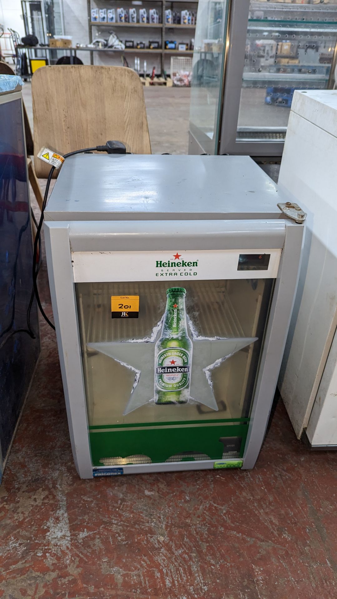 Heineken branded compact clear door drinks chiller - Image 2 of 4