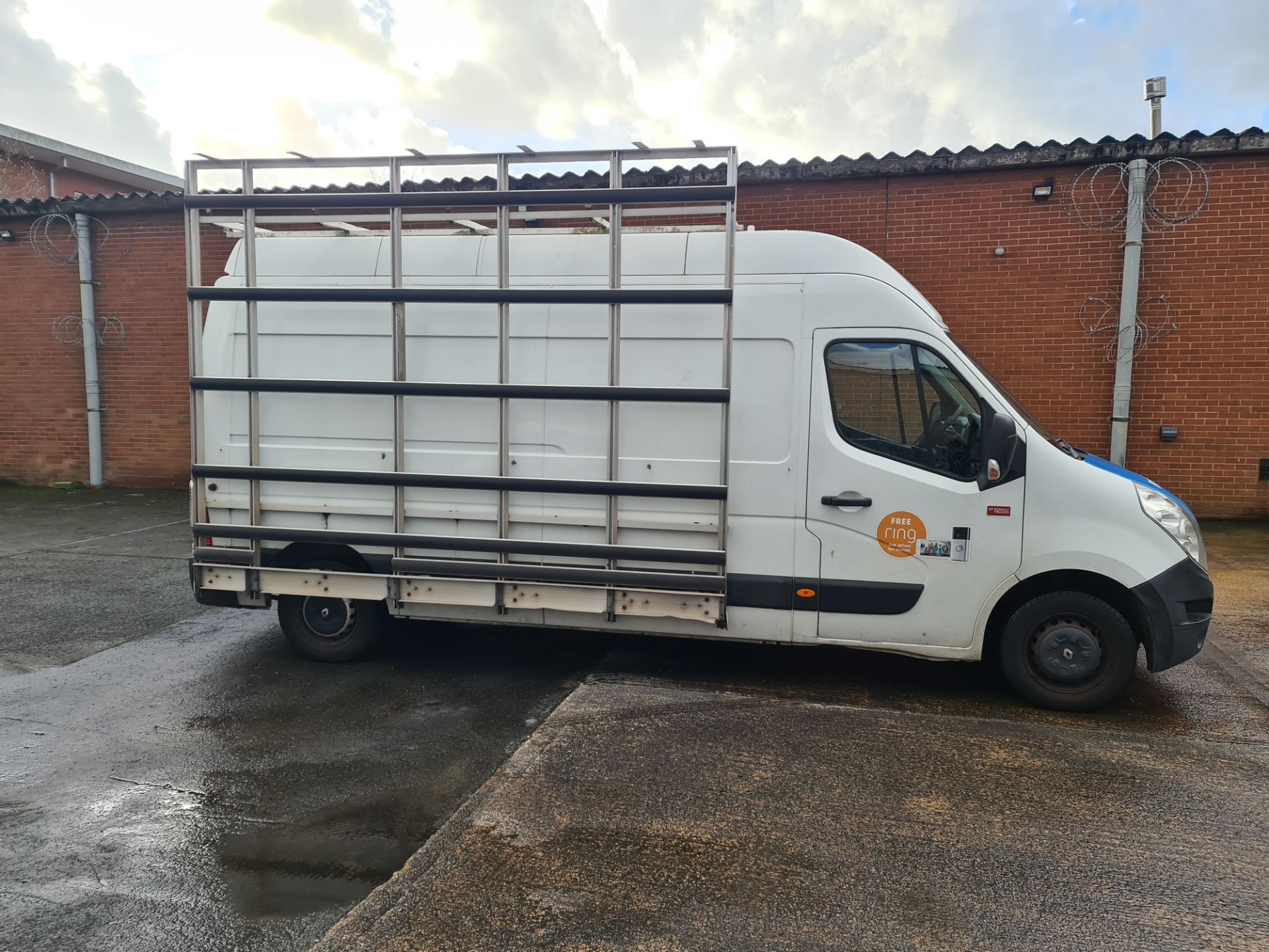 PO64 ECY Renault Master 125.35 LWB panel van, - Image 2 of 55