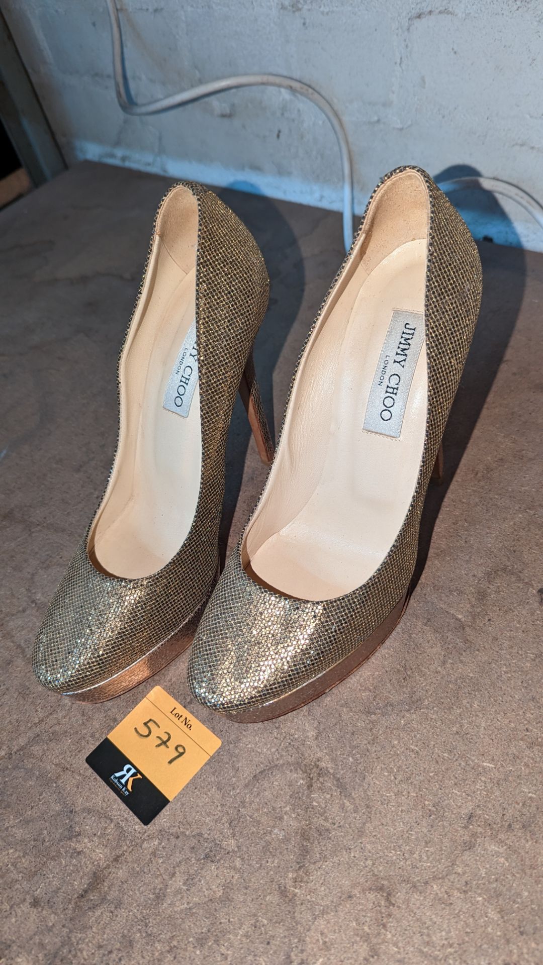 Pair of Jimmy Choo ladies shoes in gold, size 39