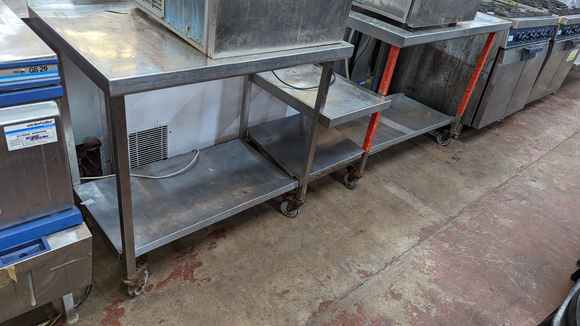 Very large mobile stainless steel multi-tier trolley/shelving unit with max overall dimensions of ap - Image 6 of 6