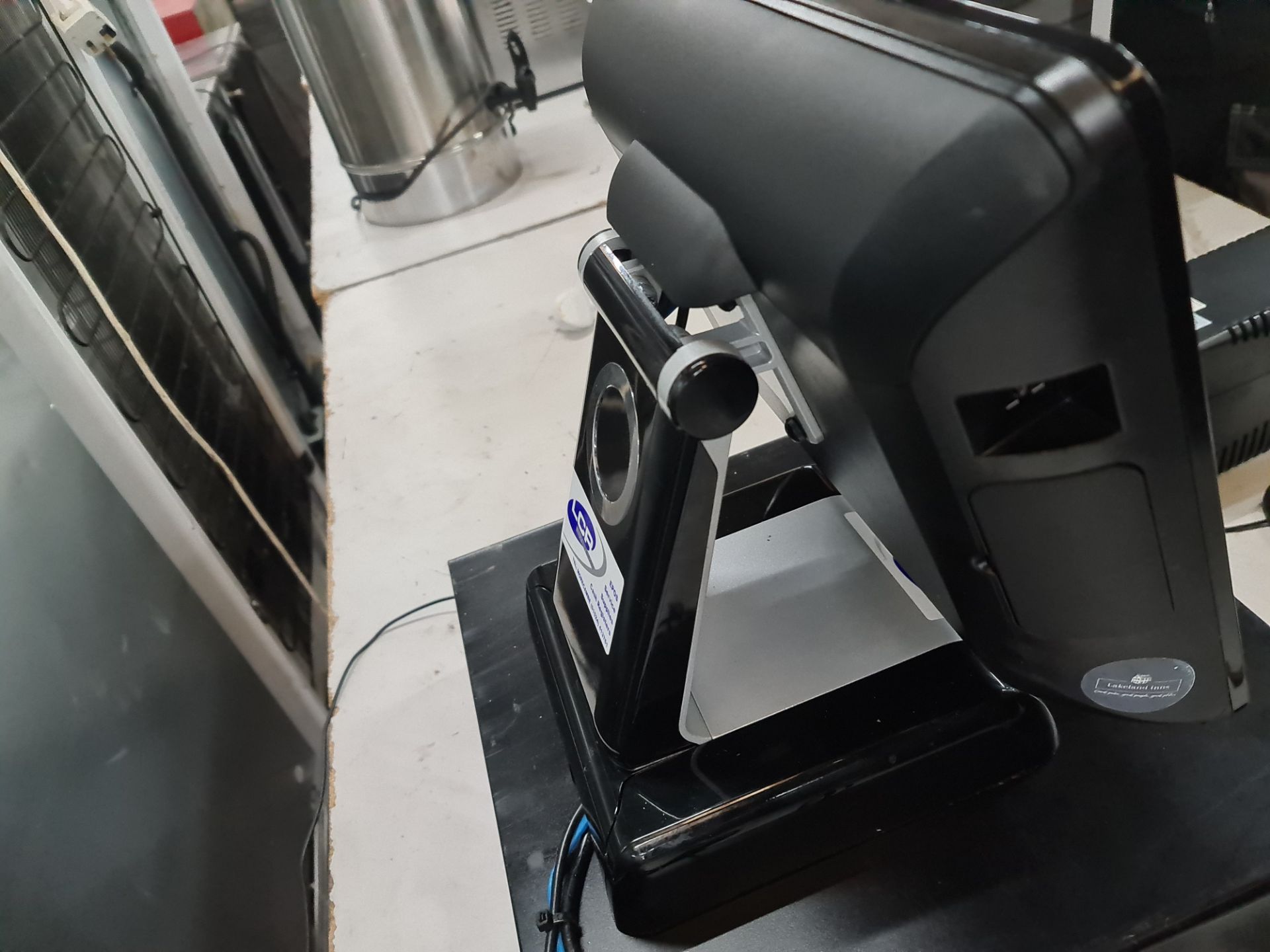 Epos equipment comprising touch screen terminal plus cash drawer, thermal receipt printer, mouse and - Image 9 of 15