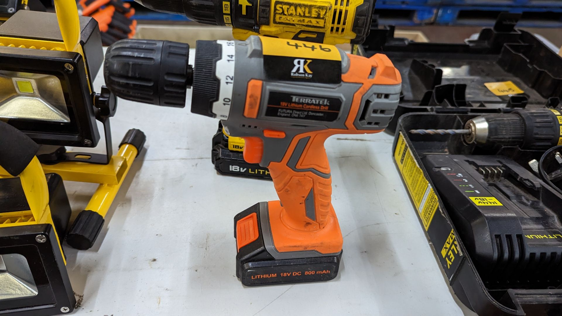 3 off 18 volt lithium cordless drills. Each drill includes an 18 volt lithium battery. This lot do - Image 2 of 7