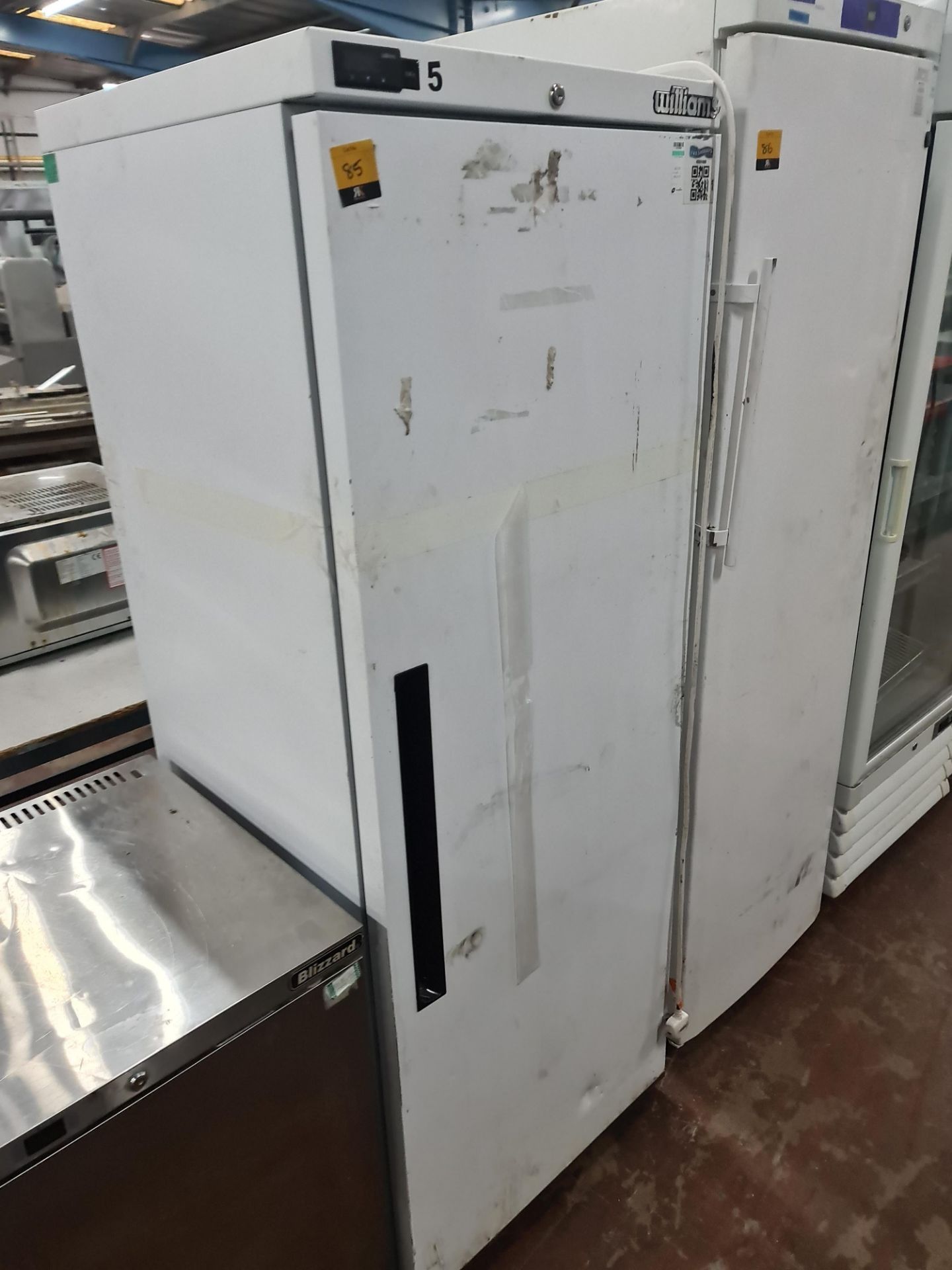 Williams tall fridge, model HA400WA