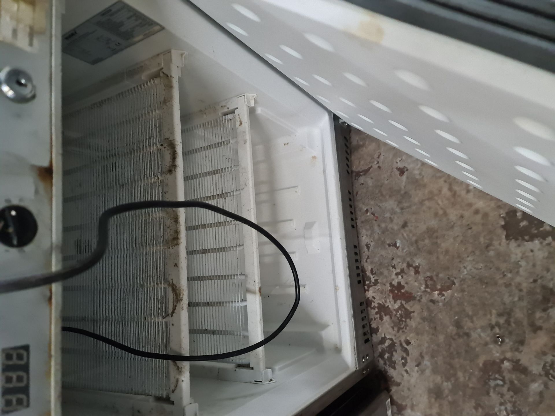 3 off under counter fridges and freezers - Image 9 of 11