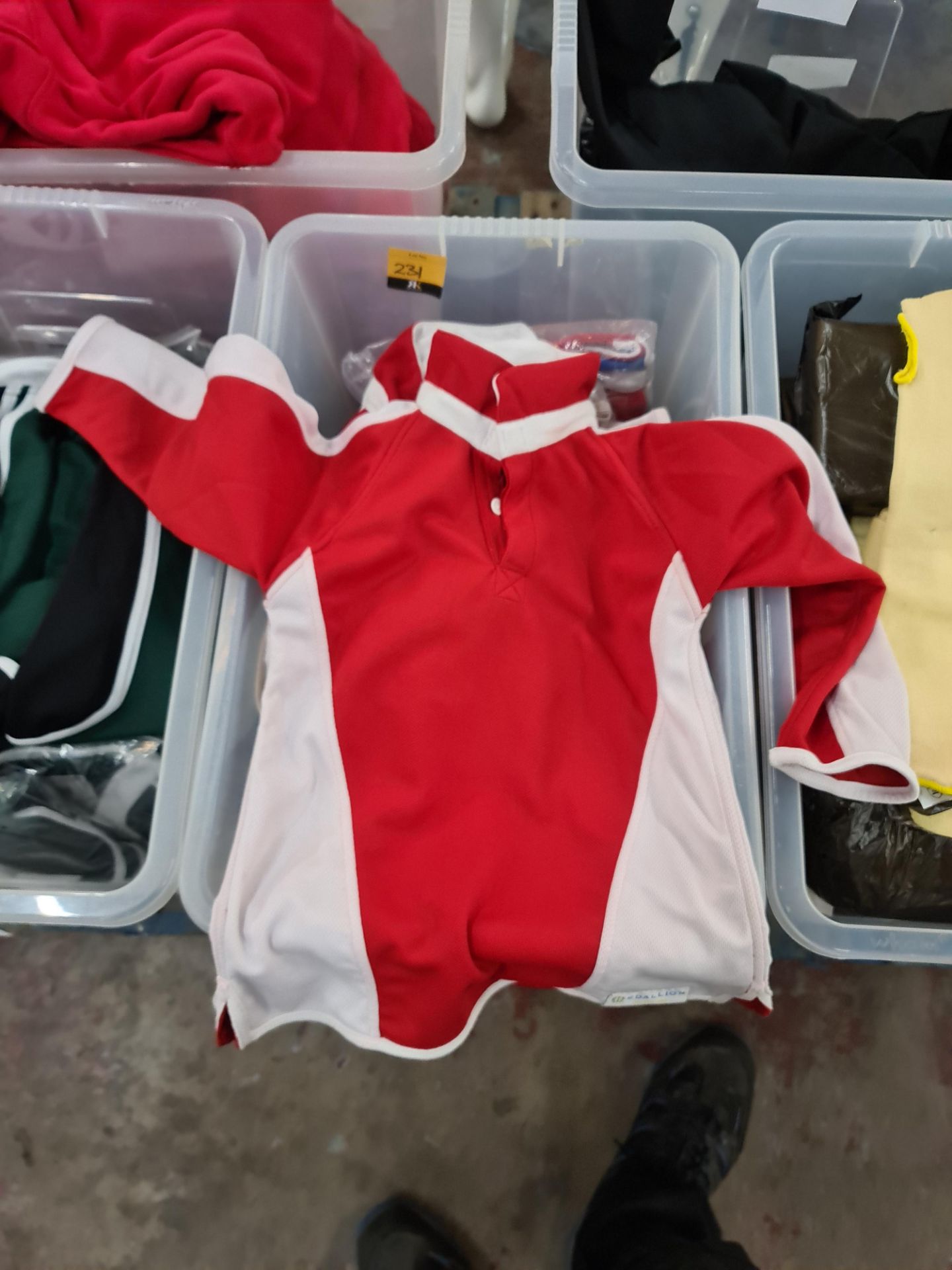 17 off red and white childrens rugby tops