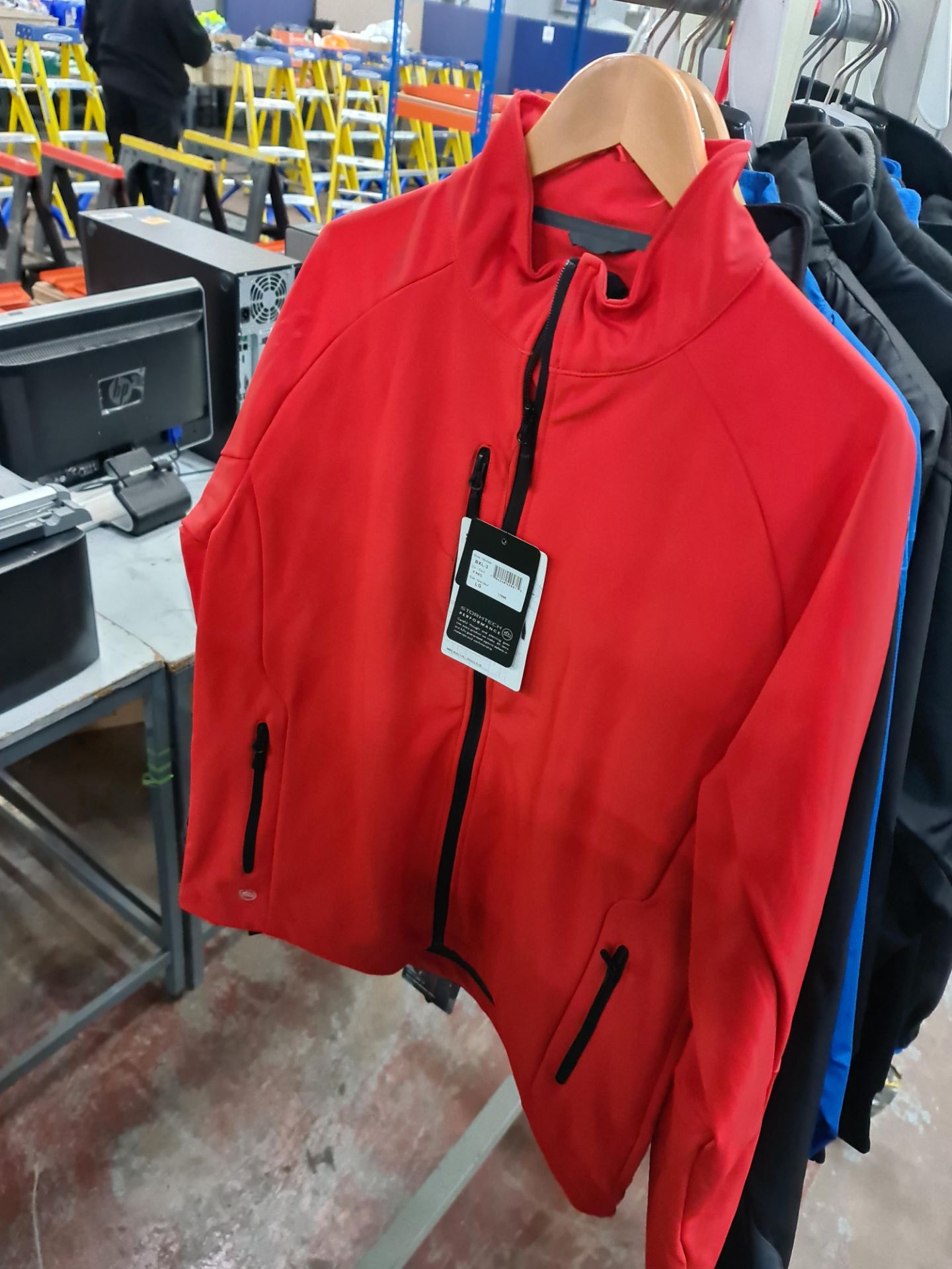 7 off assorted Stormtech soft shell jackets and similar. N.B. hangers and garment rails excluded - Image 6 of 8