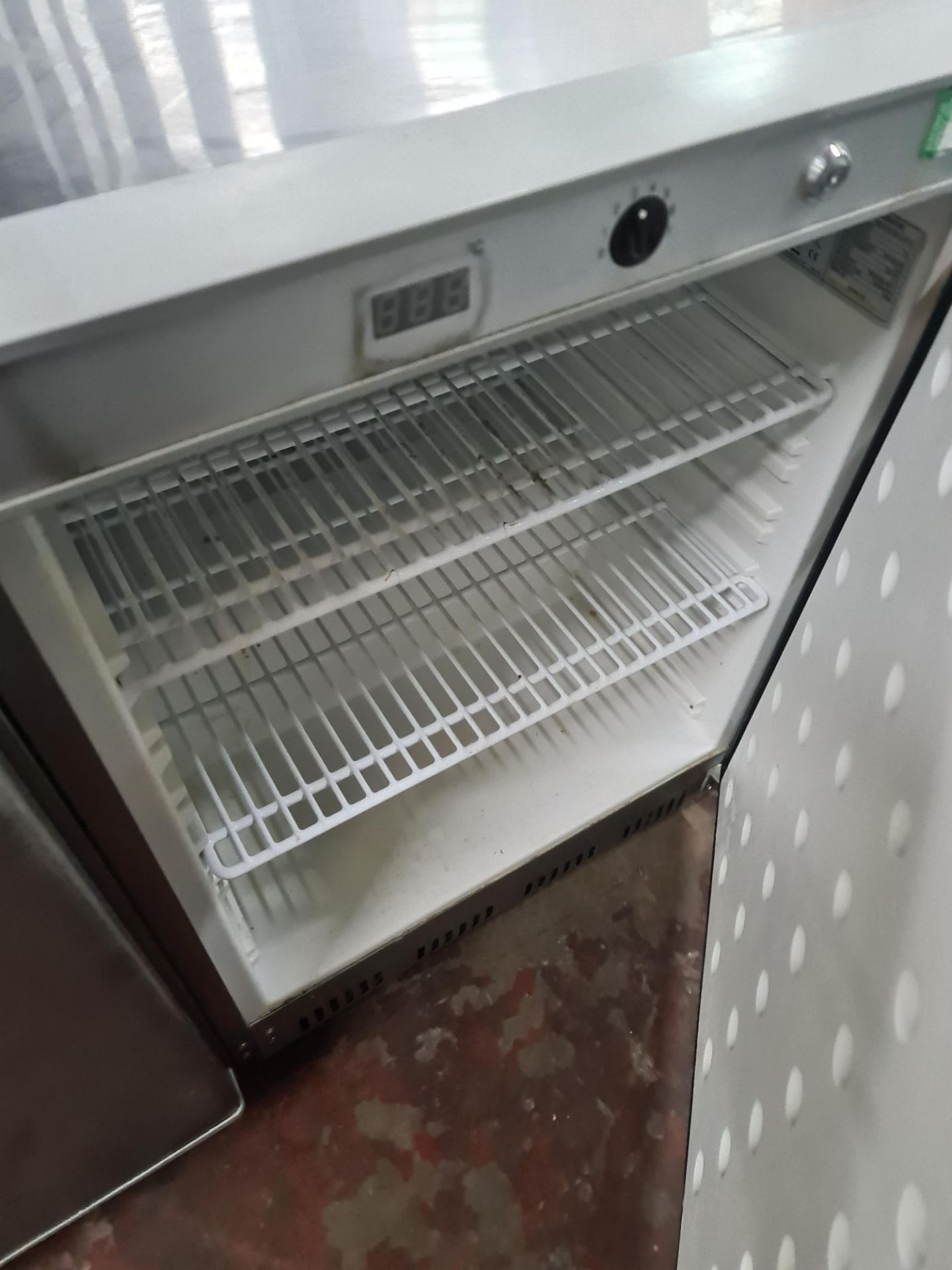 3 off under counter fridges and freezers - Image 11 of 11