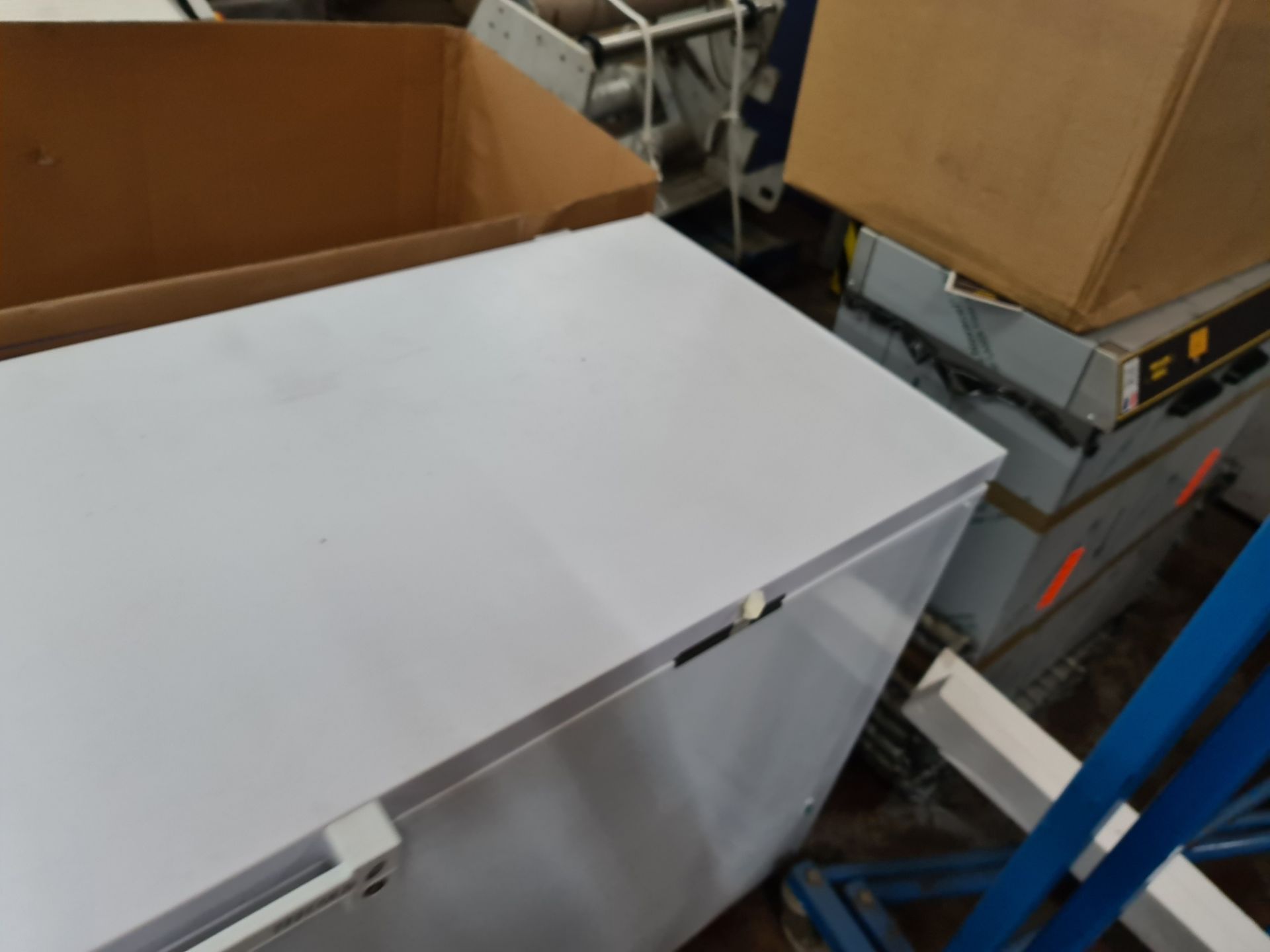 Tefcold 1.8 metre solid top chest freezer, model FR605SL, with 2 keys, appears new/unused. - Image 8 of 9