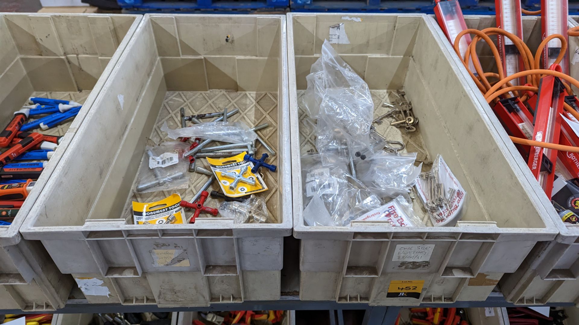 The contents of 2 crates of assorted keys, for cabinets and emergency access doors and meters and mo - Image 3 of 6