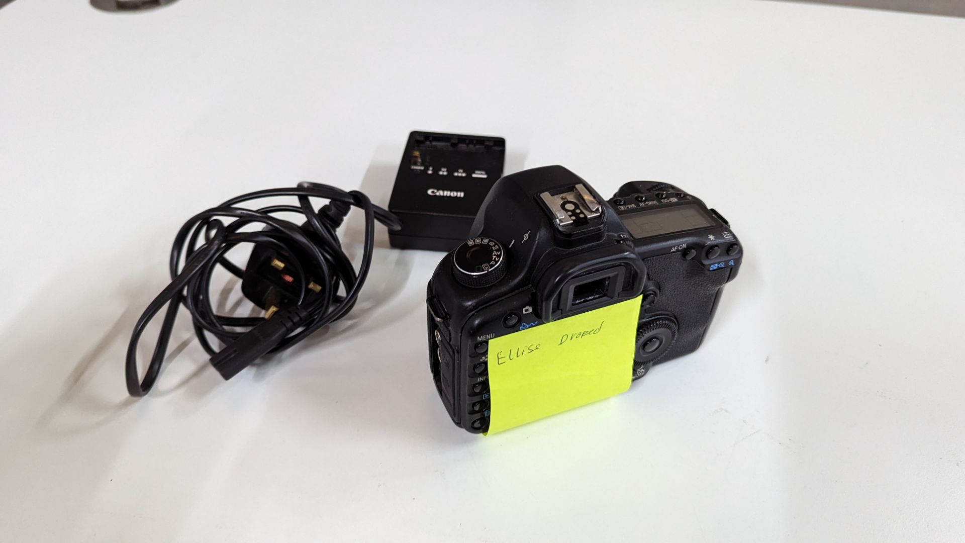 Canon EOS 5D Mark II digital camera plus Canon battery charger. N.B. no lens or battery included wi - Image 11 of 11