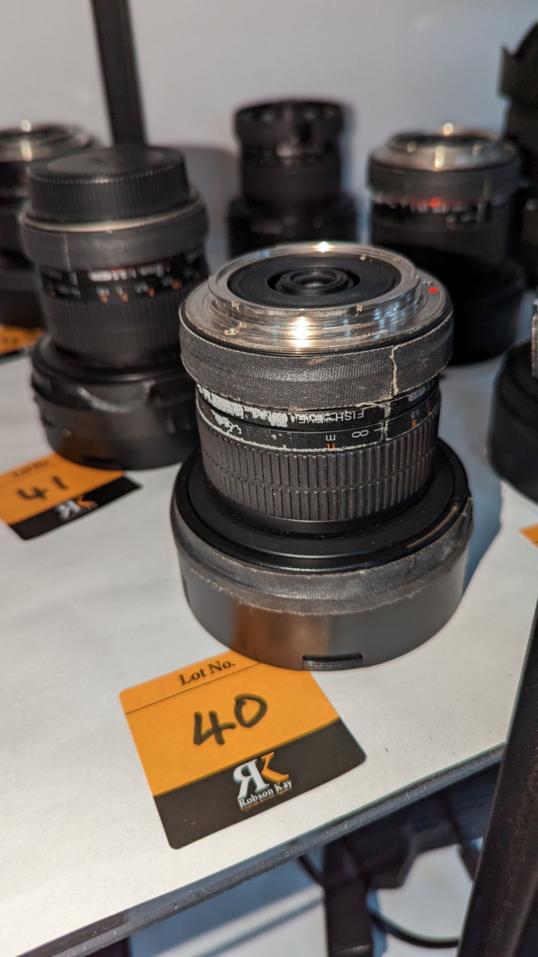 Samyang 8mm 1:3.5 UMC fish-eye CSII lens