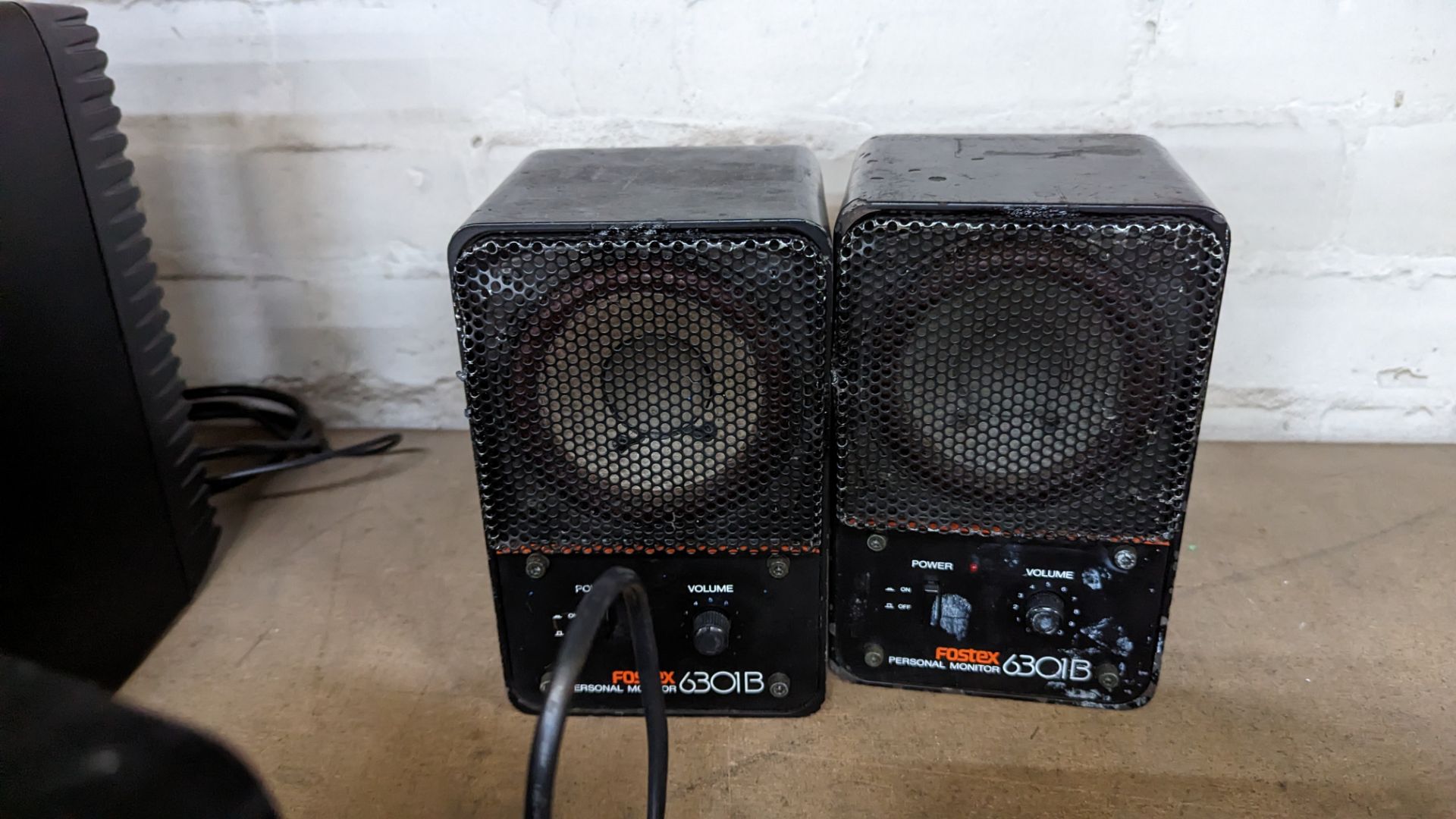3 off Fostex personal monitor speakers, model 6301B. Please note the specification of each speaker - Image 5 of 8