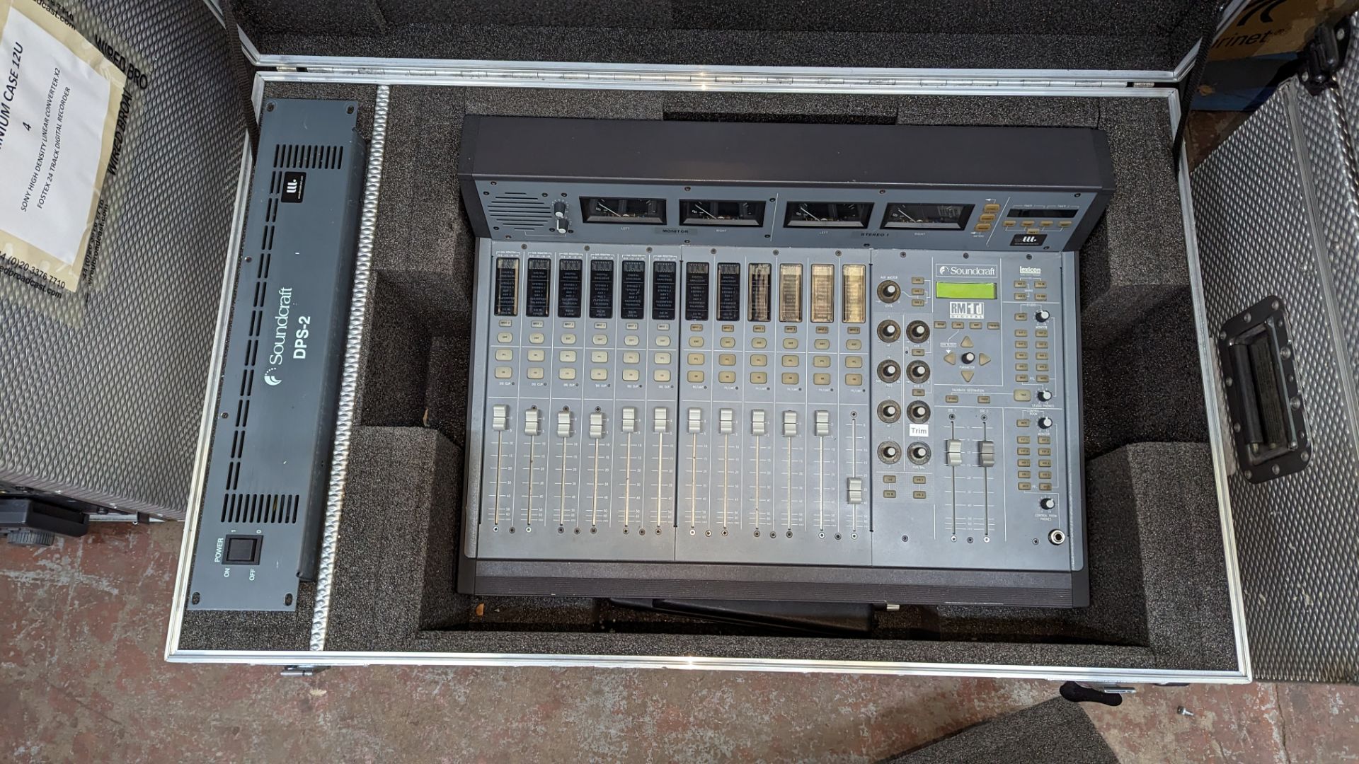 Soundcraft mixing desk, model RM1D, including separate power supply model DPS-2, plus large hinged l - Image 4 of 16