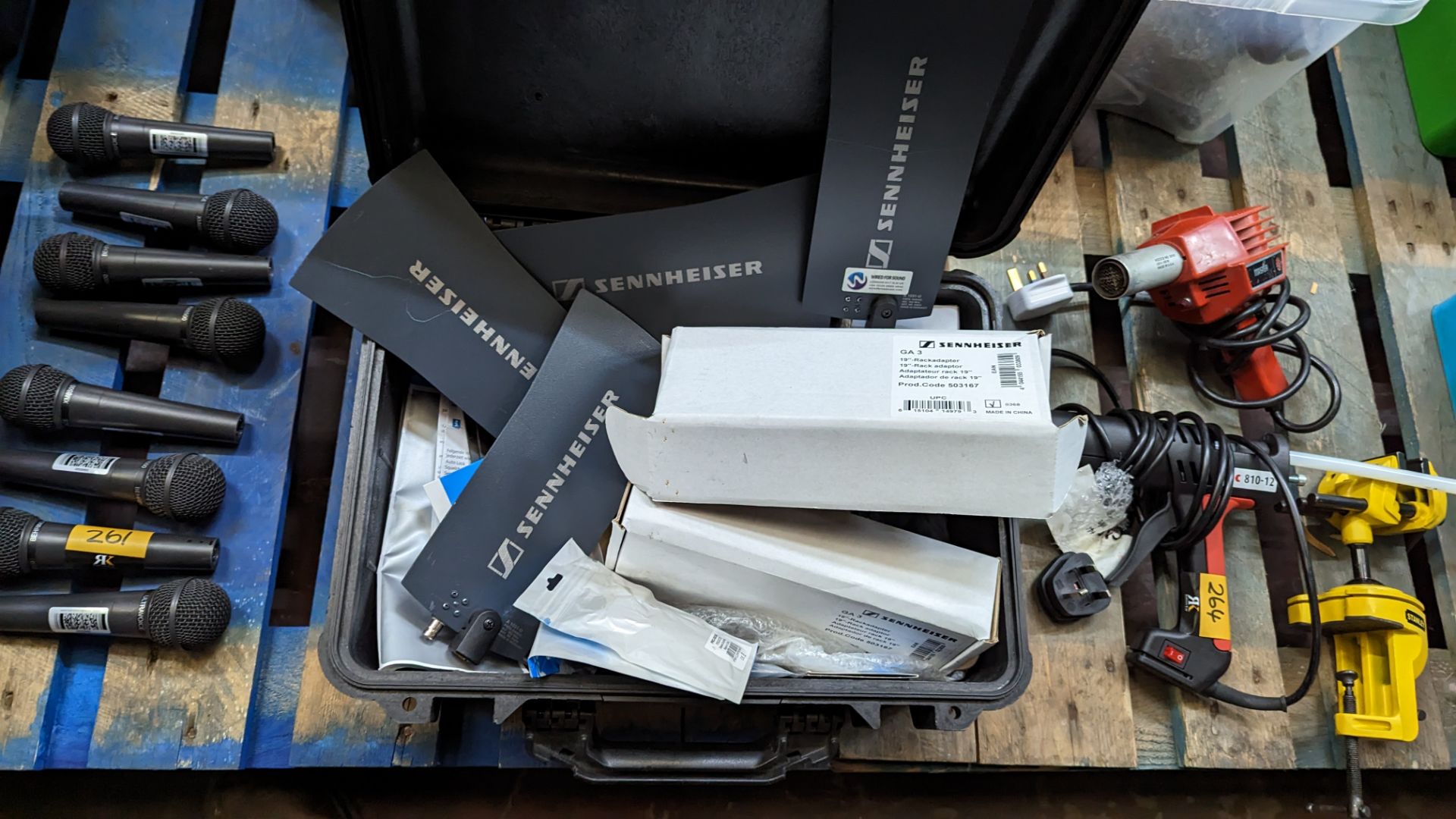 Quantity of Sennheiser equipment comprising case and contents. Includes 4 off model A1031-U antenna - Image 9 of 10