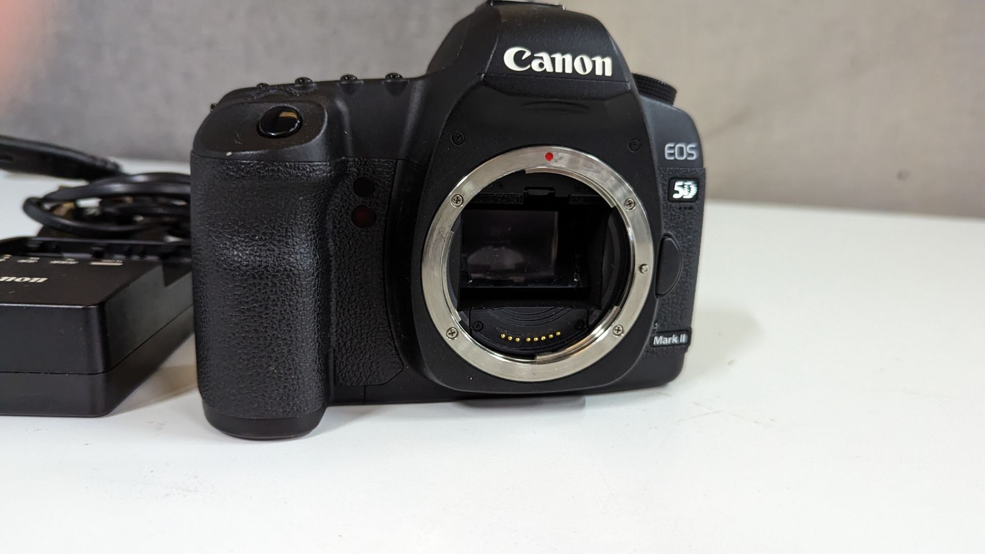 Canon EOS 5D Mark II digital camera plus Canon battery charger. N.B. no lens or battery included wi - Image 8 of 12