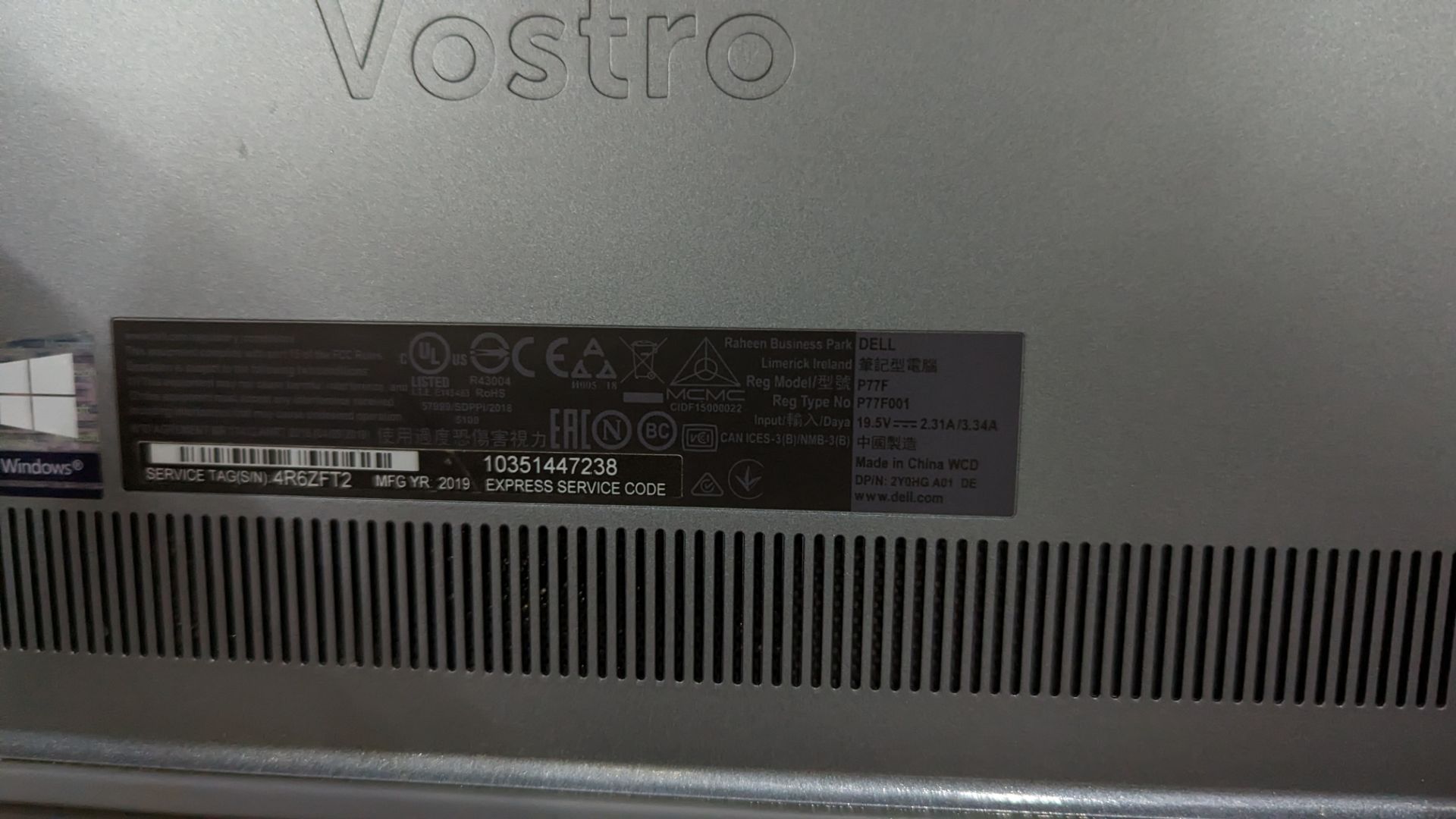 Del Vostro notebook computer with Core i5-8265 @1.6GHz processor, 8GB RAM, no storage (HDD, SSD) - Image 13 of 15