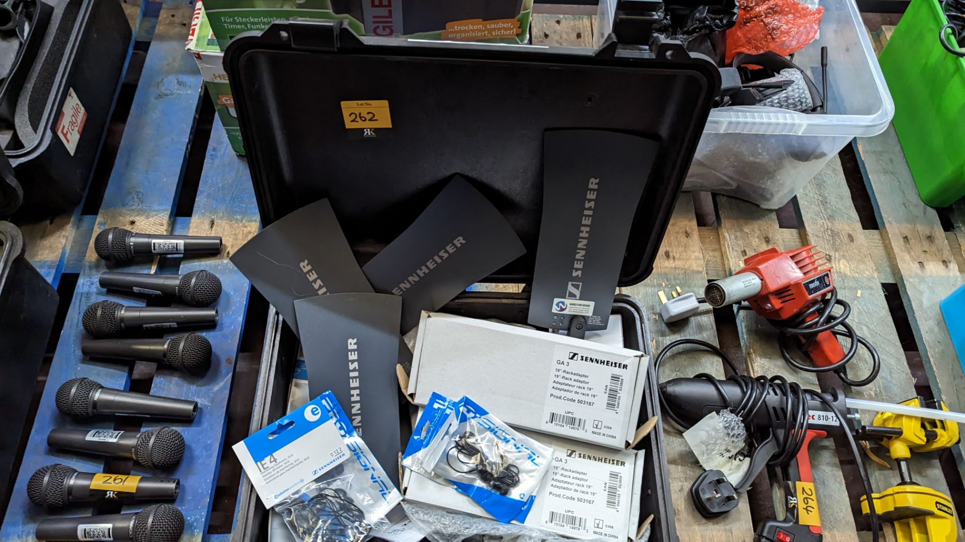 Quantity of Sennheiser equipment comprising case and contents. Includes 4 off model A1031-U antenna - Image 10 of 10