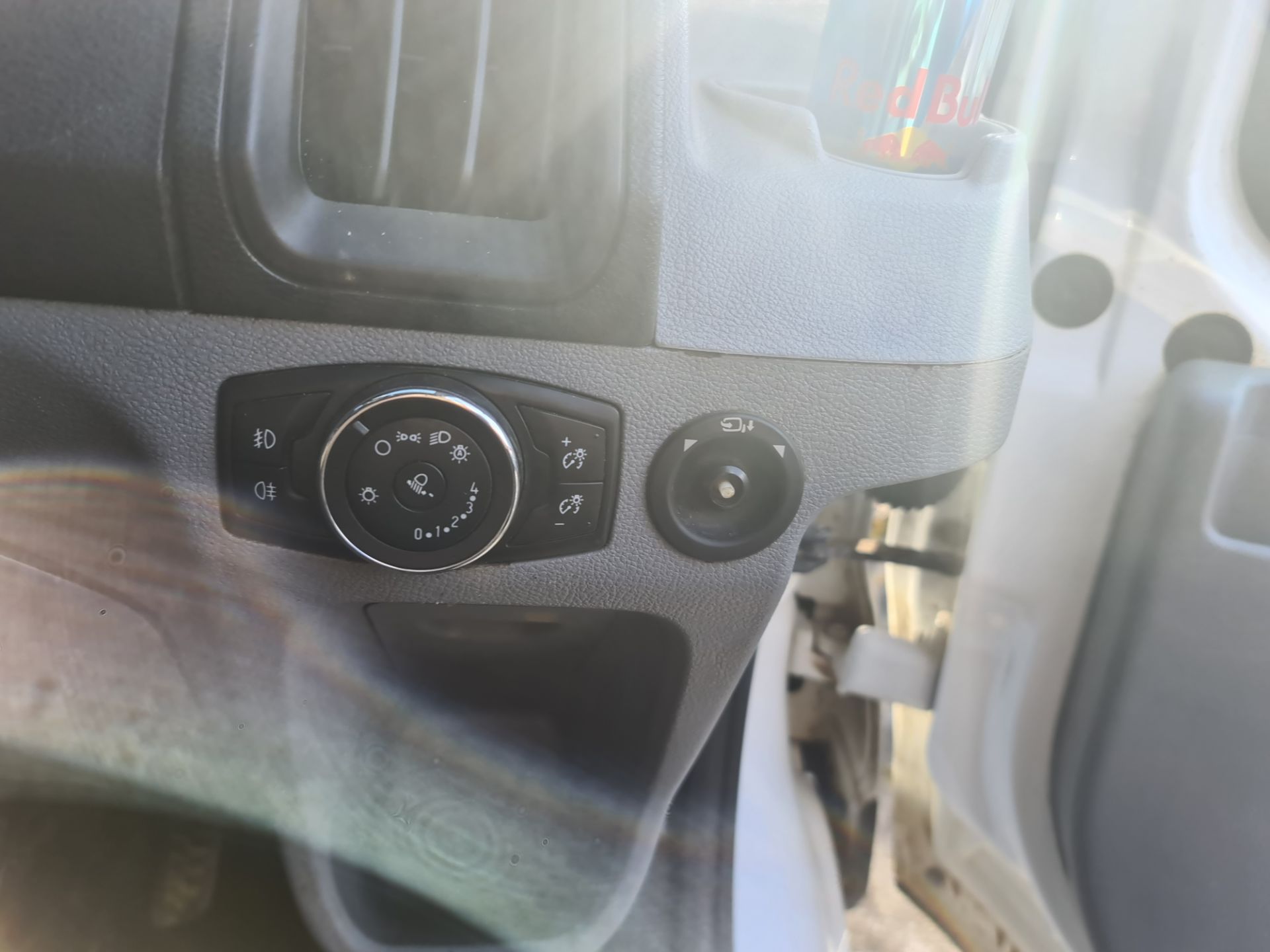 2018 Ford Transit 350 L4 H3 panel van - Image 33 of 61