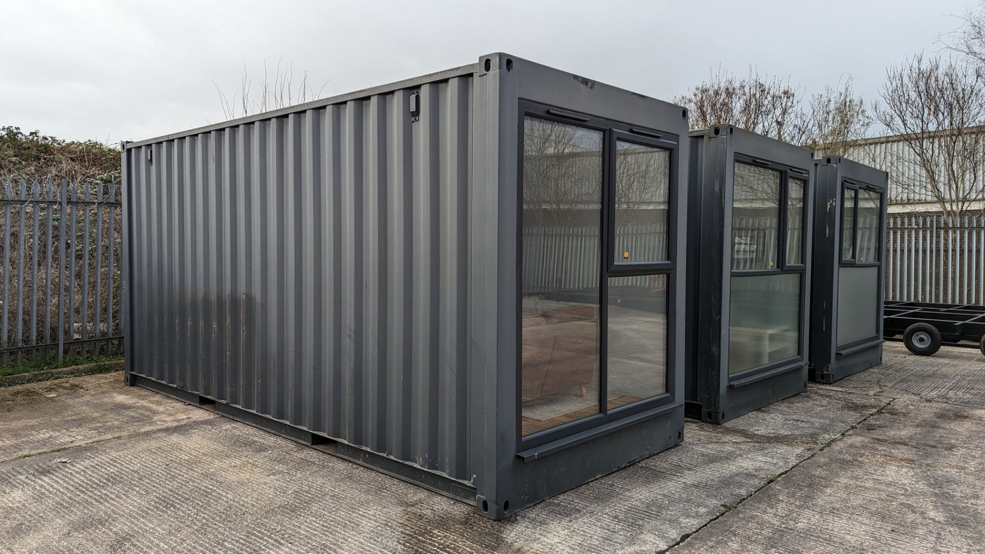 Container based show home. This lot comprises 3 off 20ft containers, which connect together - Image 6 of 40
