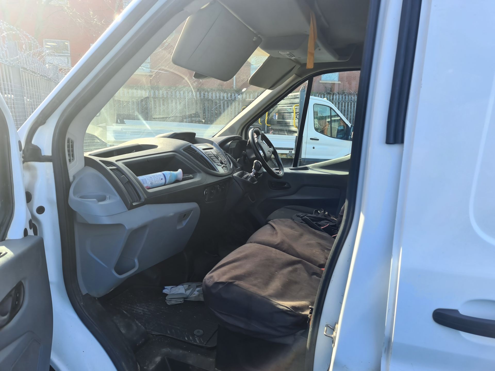 2018 Ford Transit 350 L4 H3 panel van - Image 15 of 61