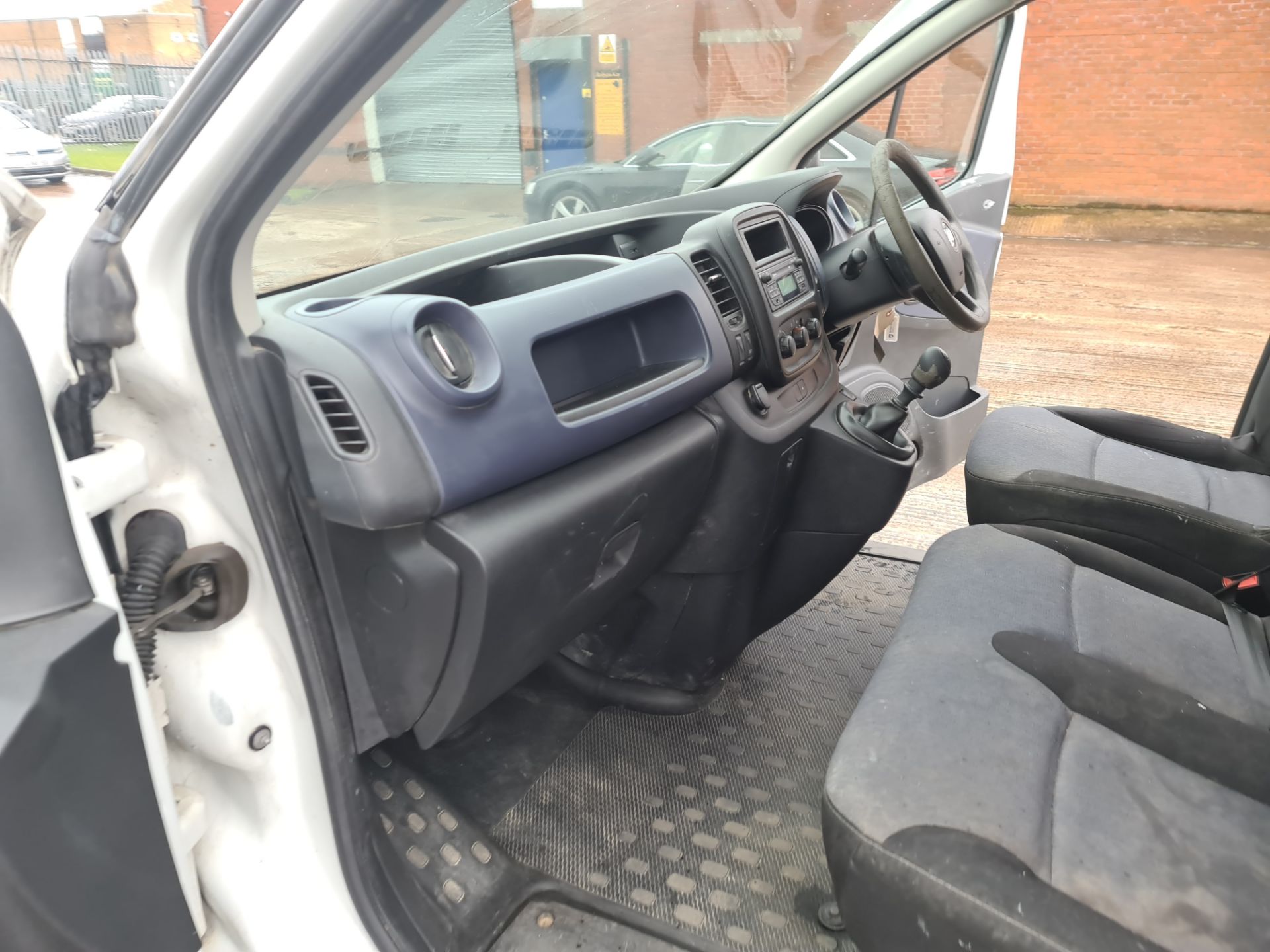 2015 Vauxhall Vivaro 2900 CDTi panel van - Image 50 of 66