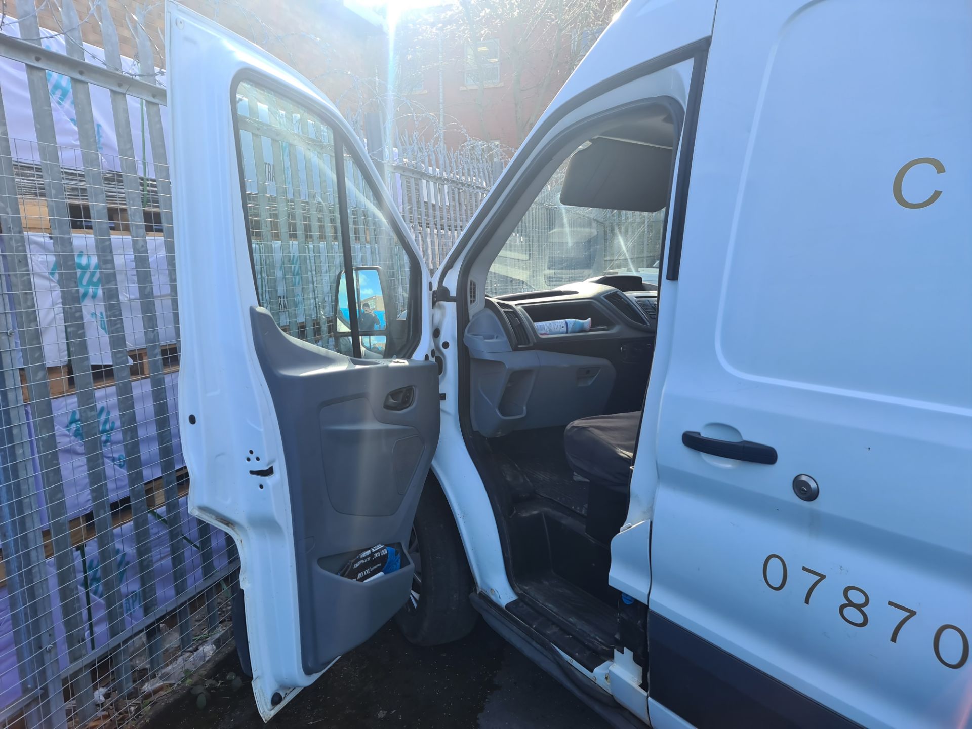 2018 Ford Transit 350 L4 H3 panel van - Image 10 of 61