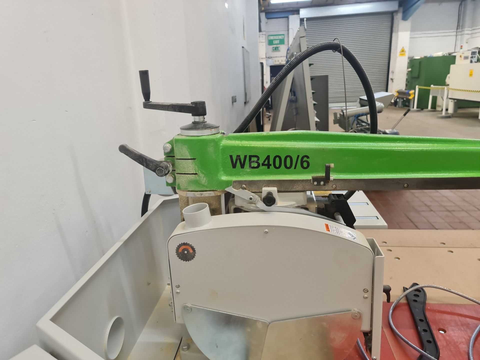 Wadkin Bursgreen model WB400/6 industrial radial arm saw complete with infeed & outfeed tables - Image 20 of 29