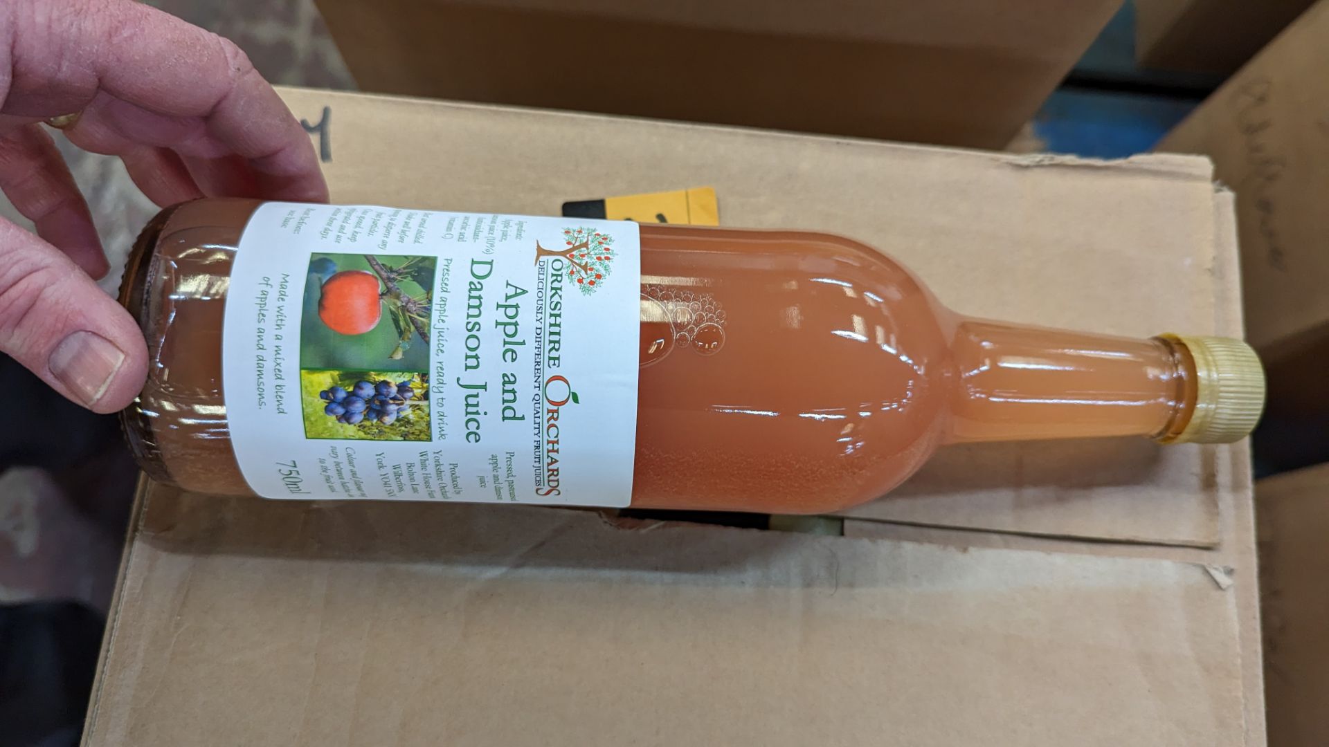 24 off 750ml bottles of Yorkshire Orchards apple & damson juice - Image 5 of 5