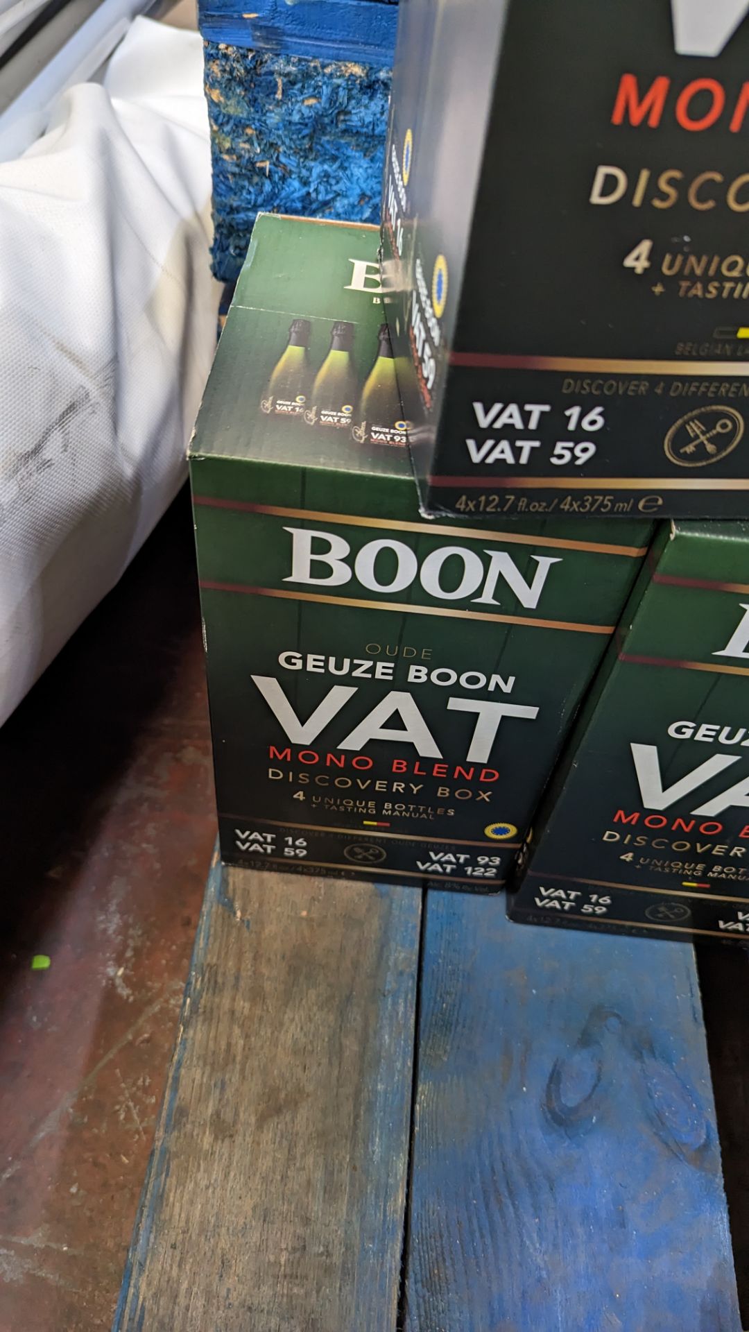 3 off Boon Oude Geuze Boon VAT mono blend discovery boxes, each box containing 4 unique bottles, 8% - Image 5 of 7