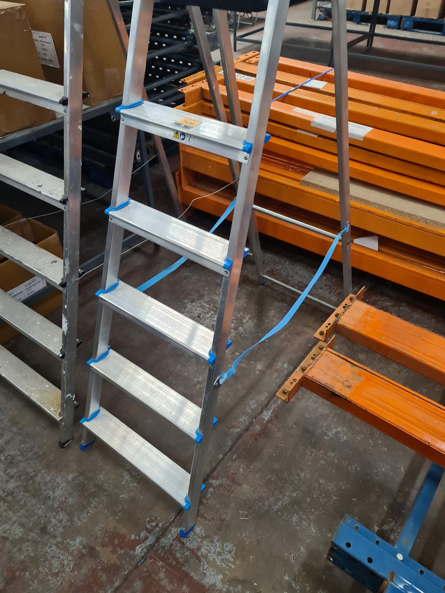 Step ladders - Image 4 of 4