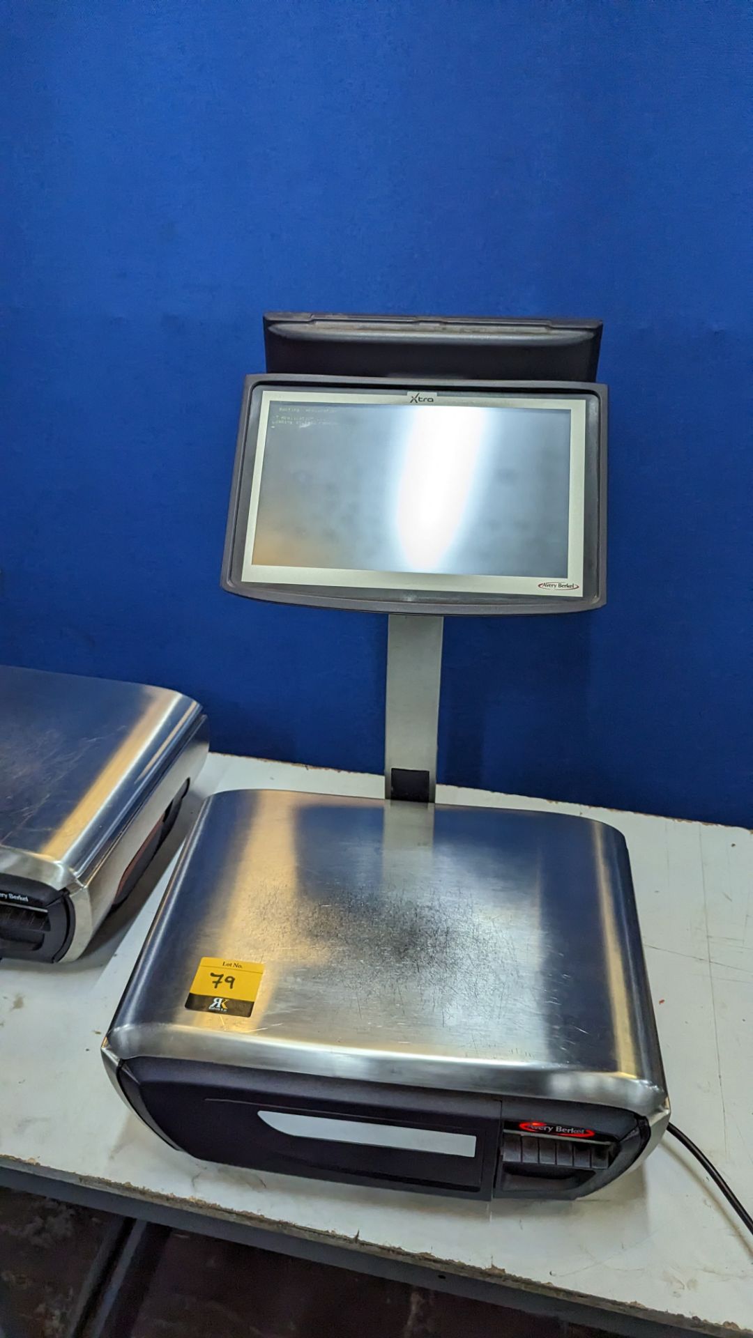 Avery Berkel Xti 400 Label & Receipt printing scale. 6kg/15kg capacity. These scales include a 10"