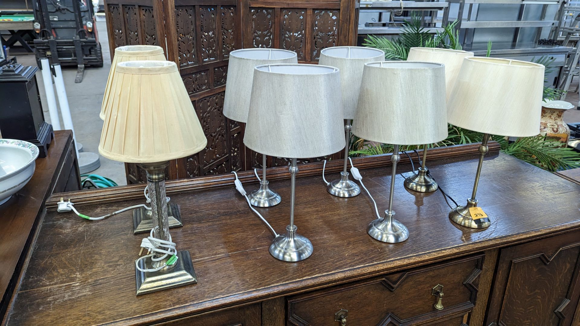 8 off table lamps, in 3 different designs - Image 2 of 8