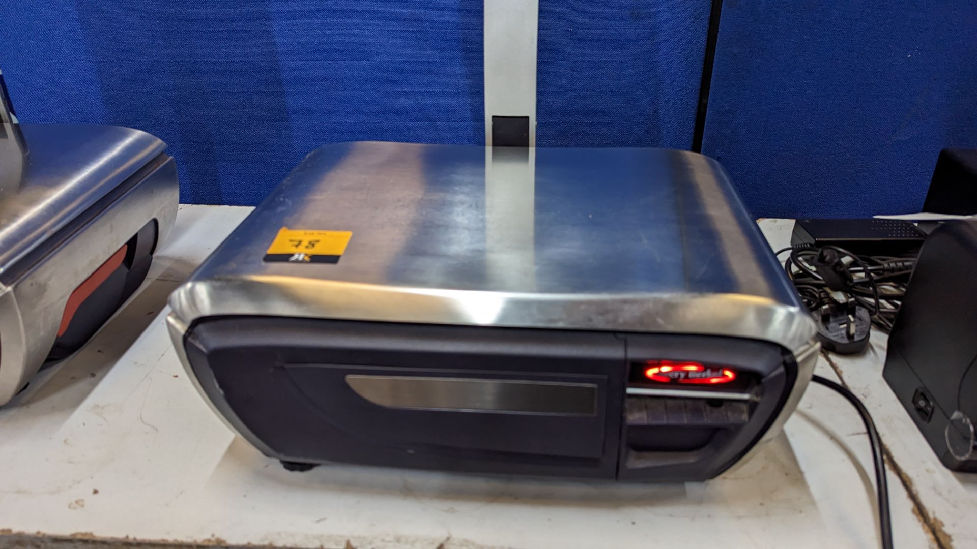 Avery Berkel Xti 400 Label & Receipt printing scale, 6kg/15kg capacity. These scales include a 10" - Image 5 of 16