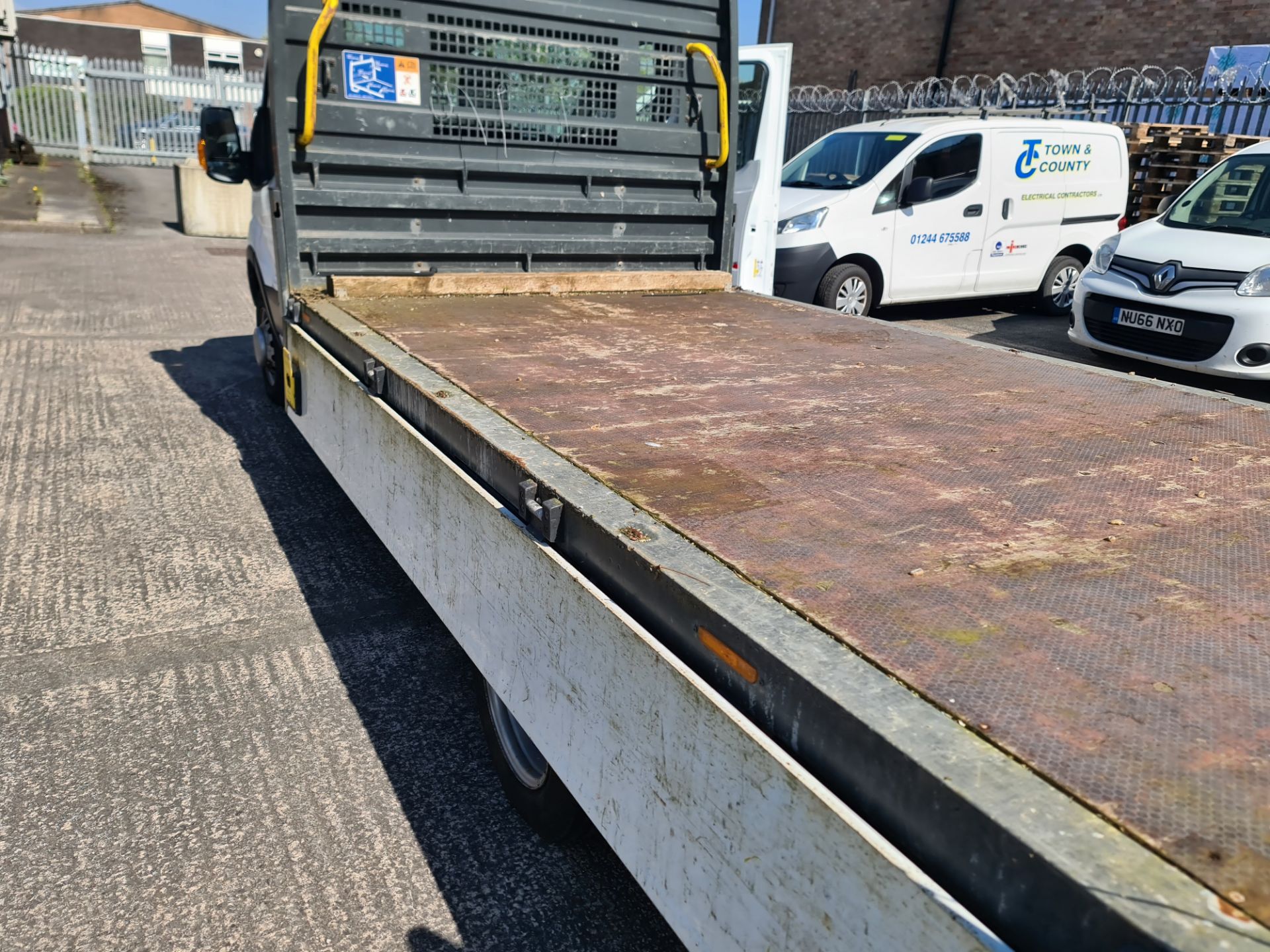 2017 Ford Transit 350 dropside lorry - Image 47 of 89