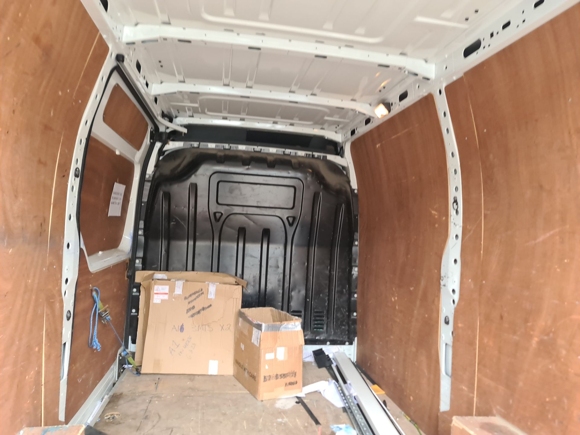 2015 Nissan NV400 SE DCI panel van - Image 37 of 74