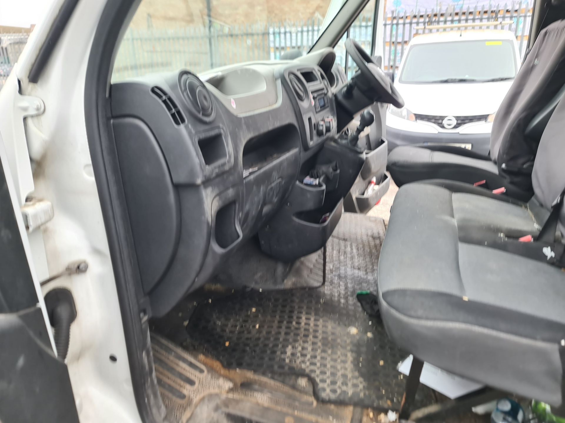 2015 Nissan NV400 SE DCI panel van - Image 50 of 74