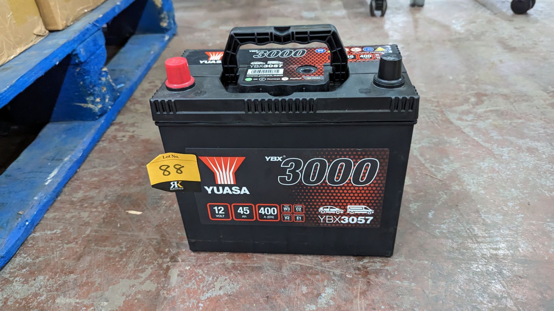 Yuasa vehicle battery model YBX3057, 12V, 45AH, 400A - Image 2 of 7