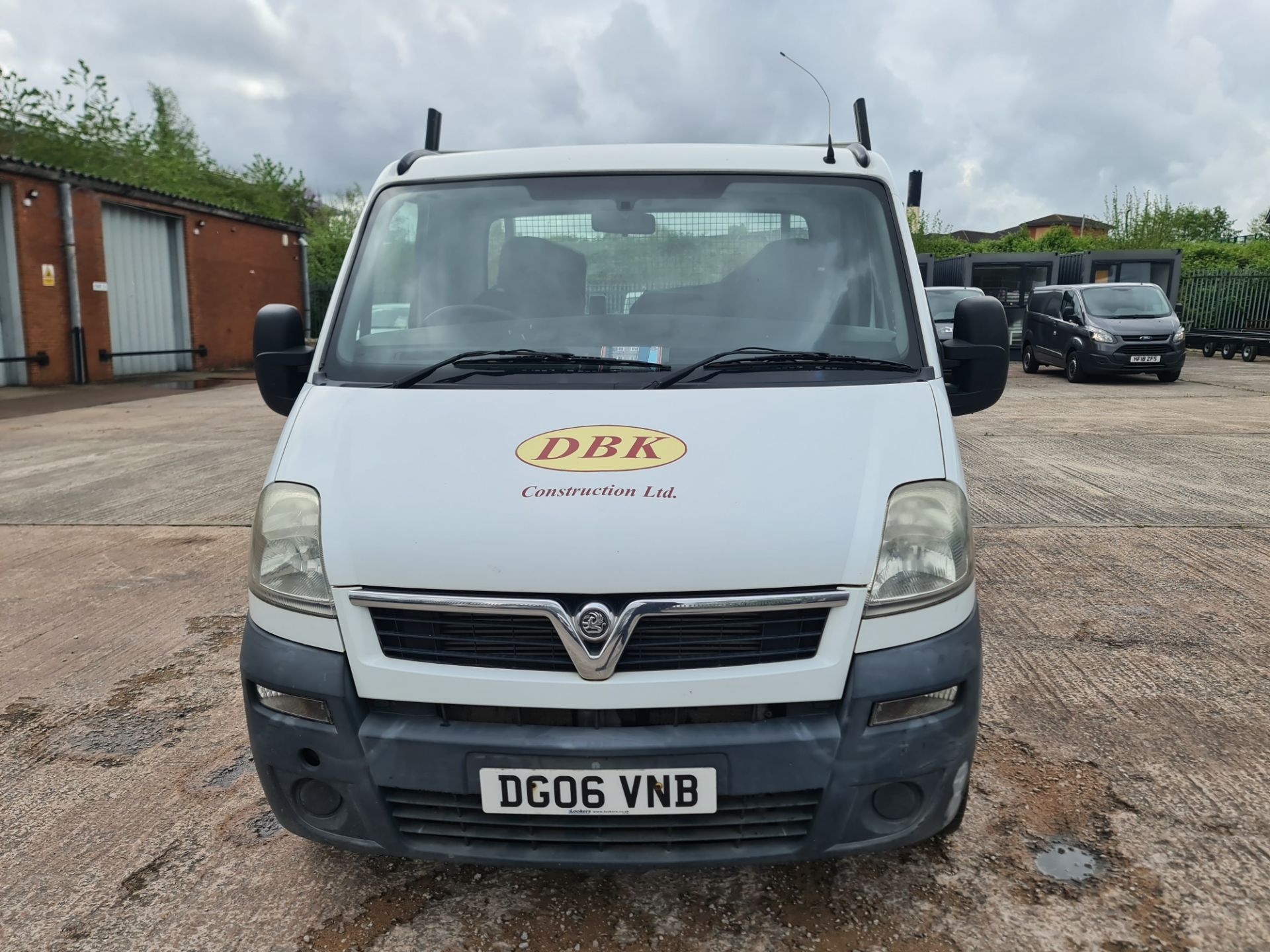 2006 Vauxhall Movano 3500 CDTi MWB dropside tipper - Image 9 of 82