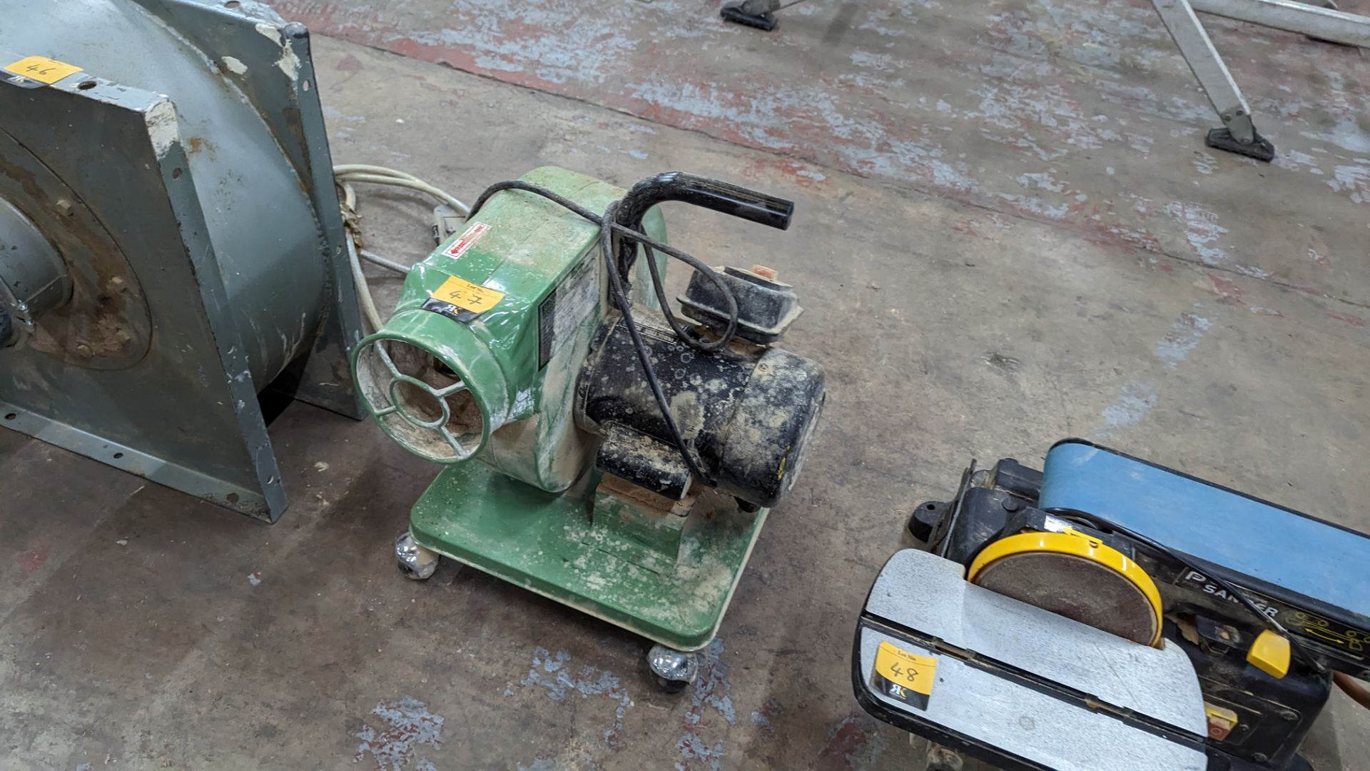 Sealey electric dust extractor model SM408