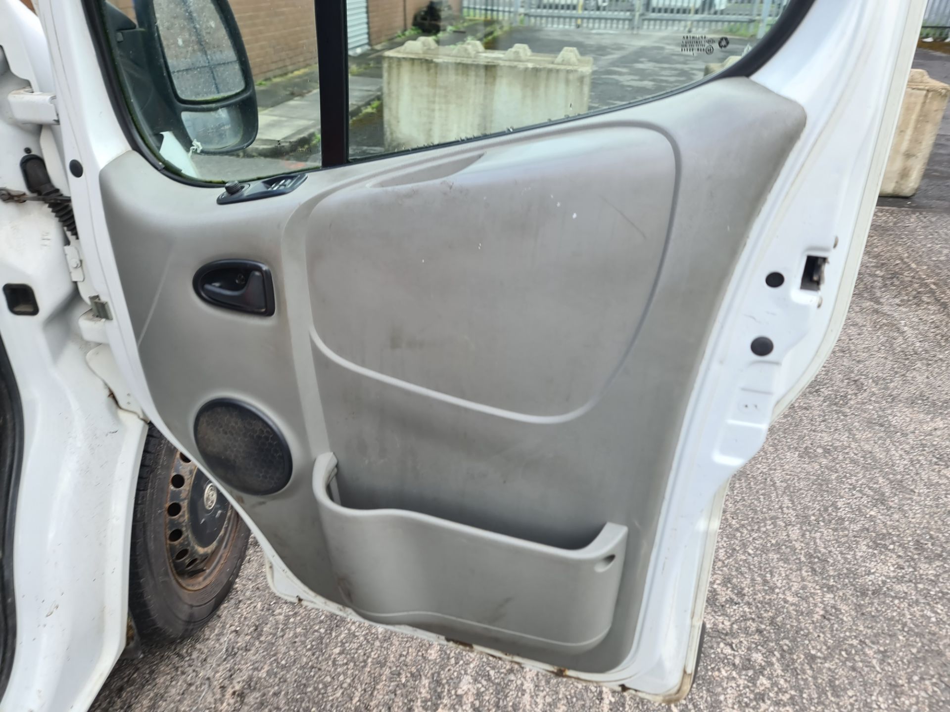 2012 Vauxhall Vivaro 2900 CDTi LWB panel van - Image 10 of 97