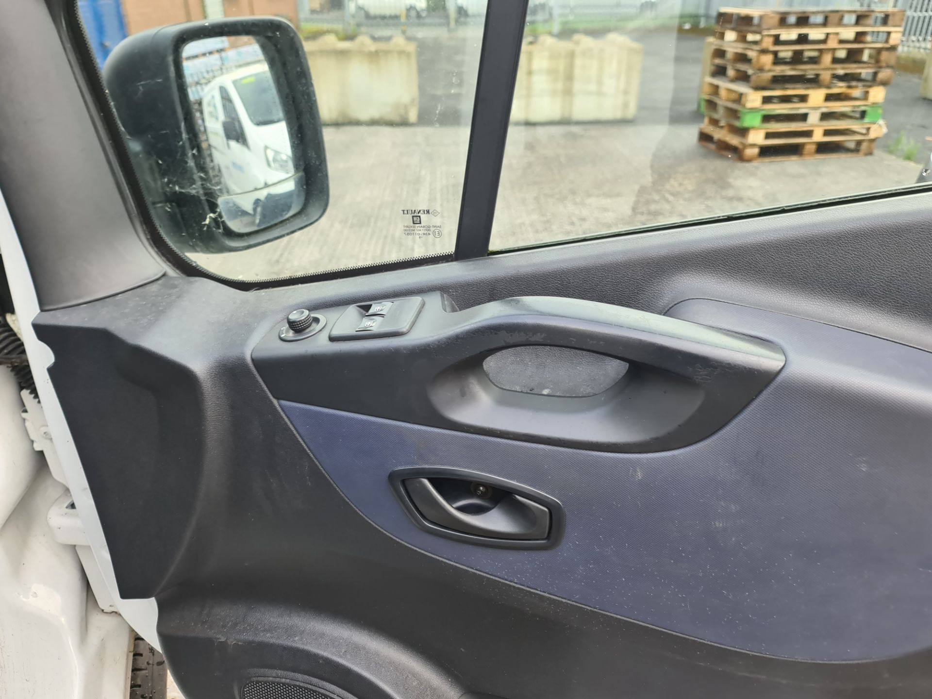 2015 Vauxhall Vivaro 2900 CDTi panel van - Image 22 of 81