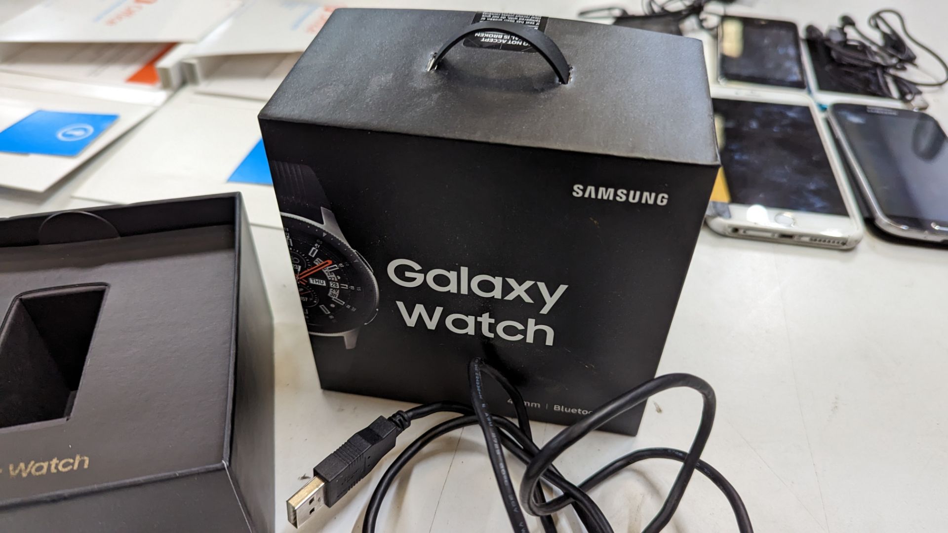 Samsung Galaxy 46mm smartwatch including charging base with USB cable - Image 13 of 16