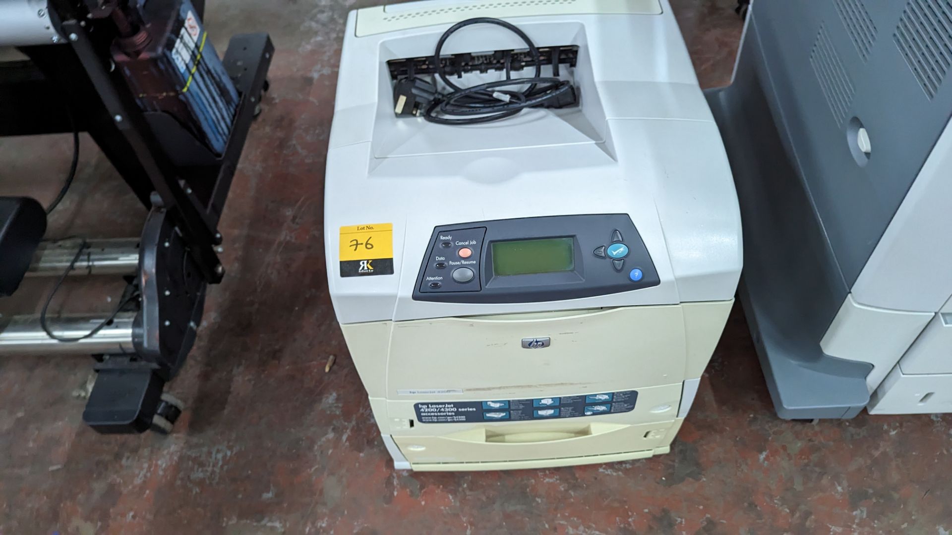 HP LaserJet 4200 printer incorporating deep paper cassette into base - Image 8 of 11