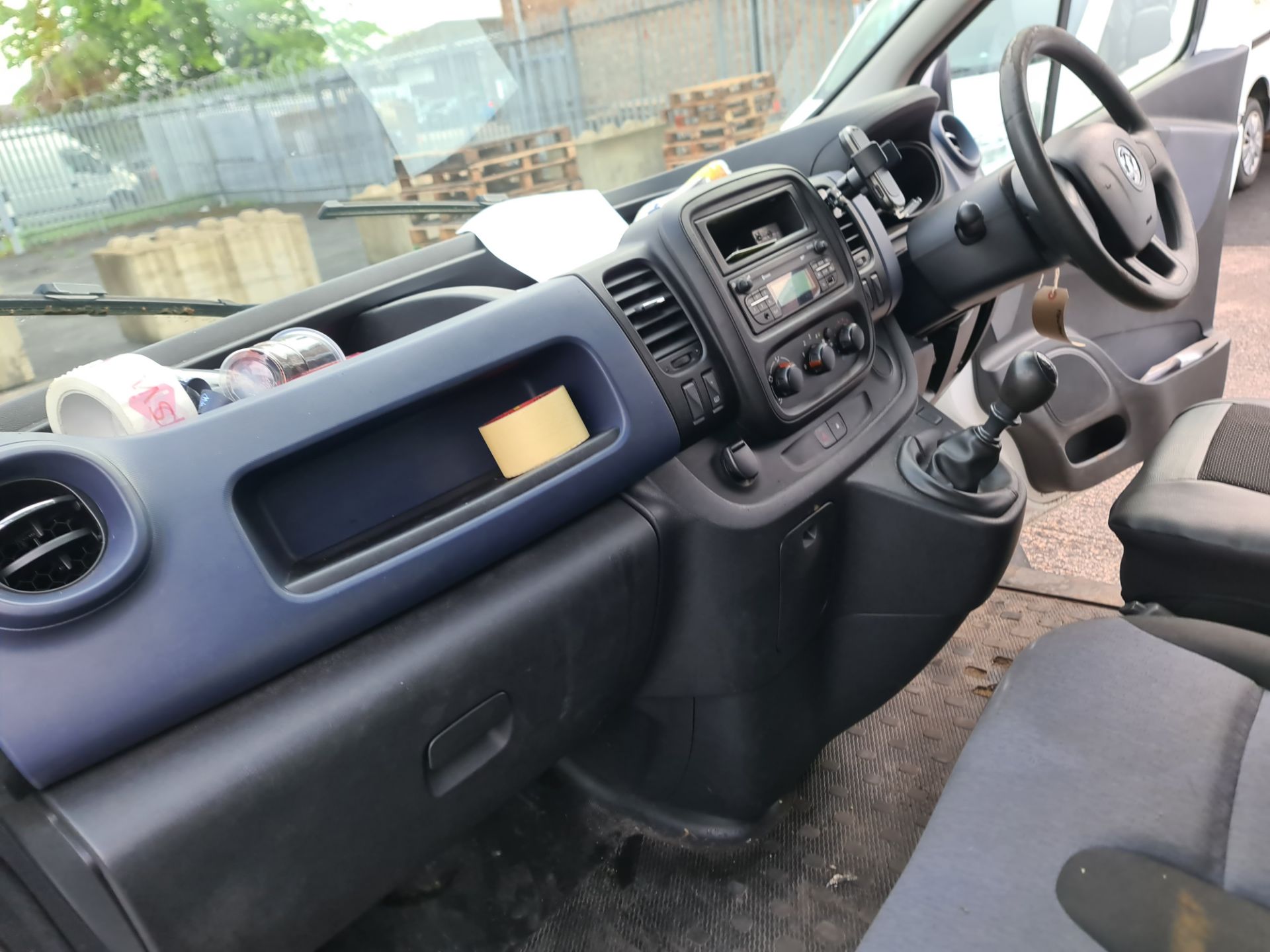 2015 Vauxhall Vivaro 2900 CDTi panel van - Image 62 of 81